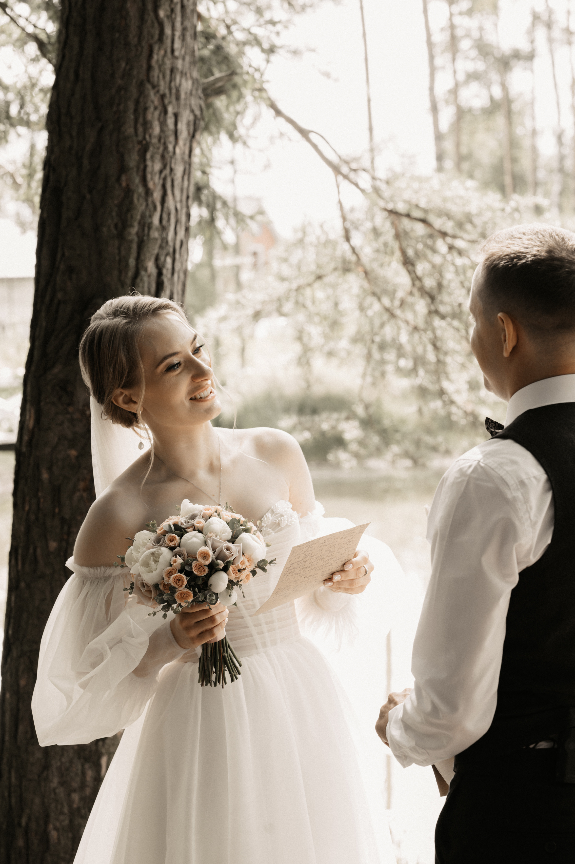 Счастье у озера. Свадебный фотограф Александр Давыдов