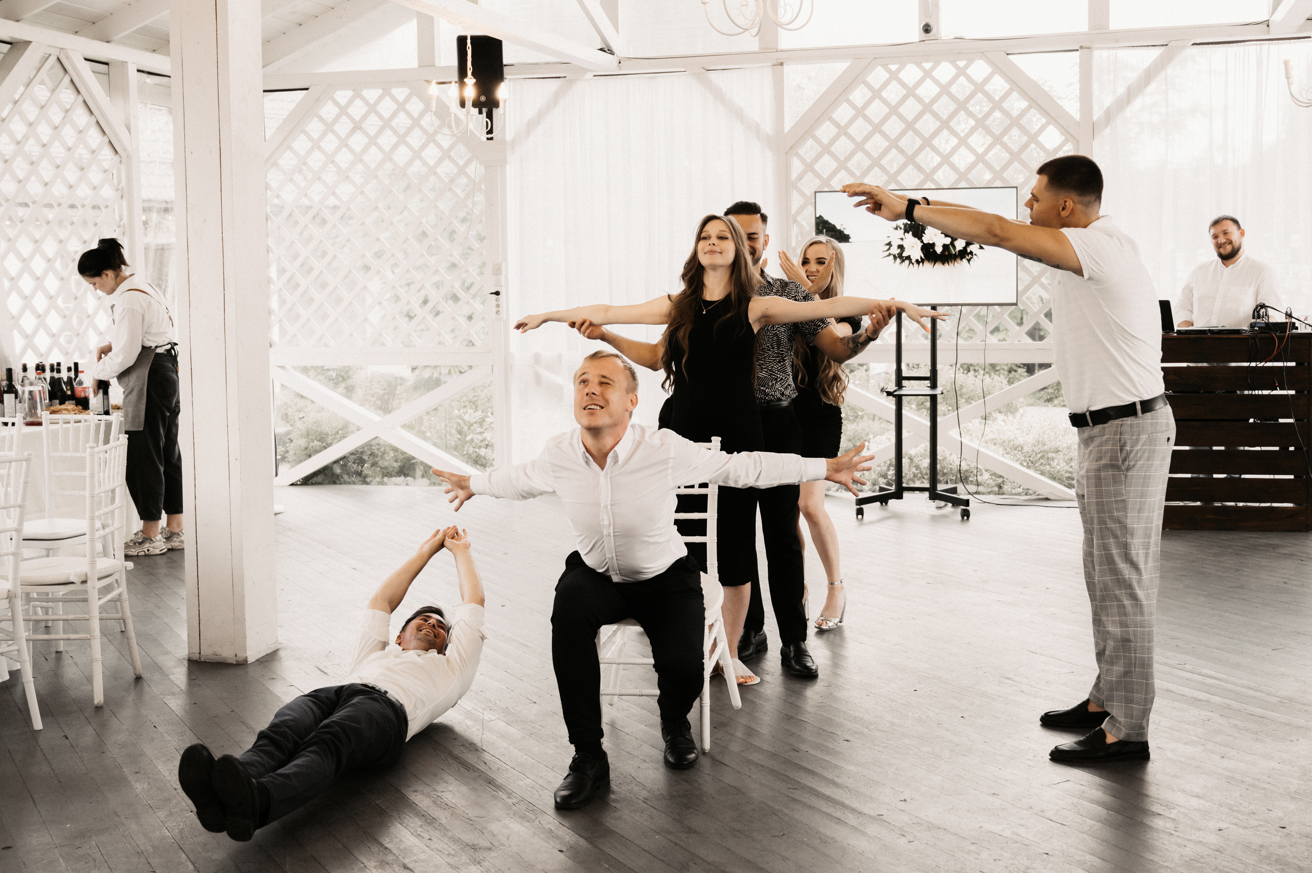 Счастье у озера. Свадебный фотограф Александр Давыдов