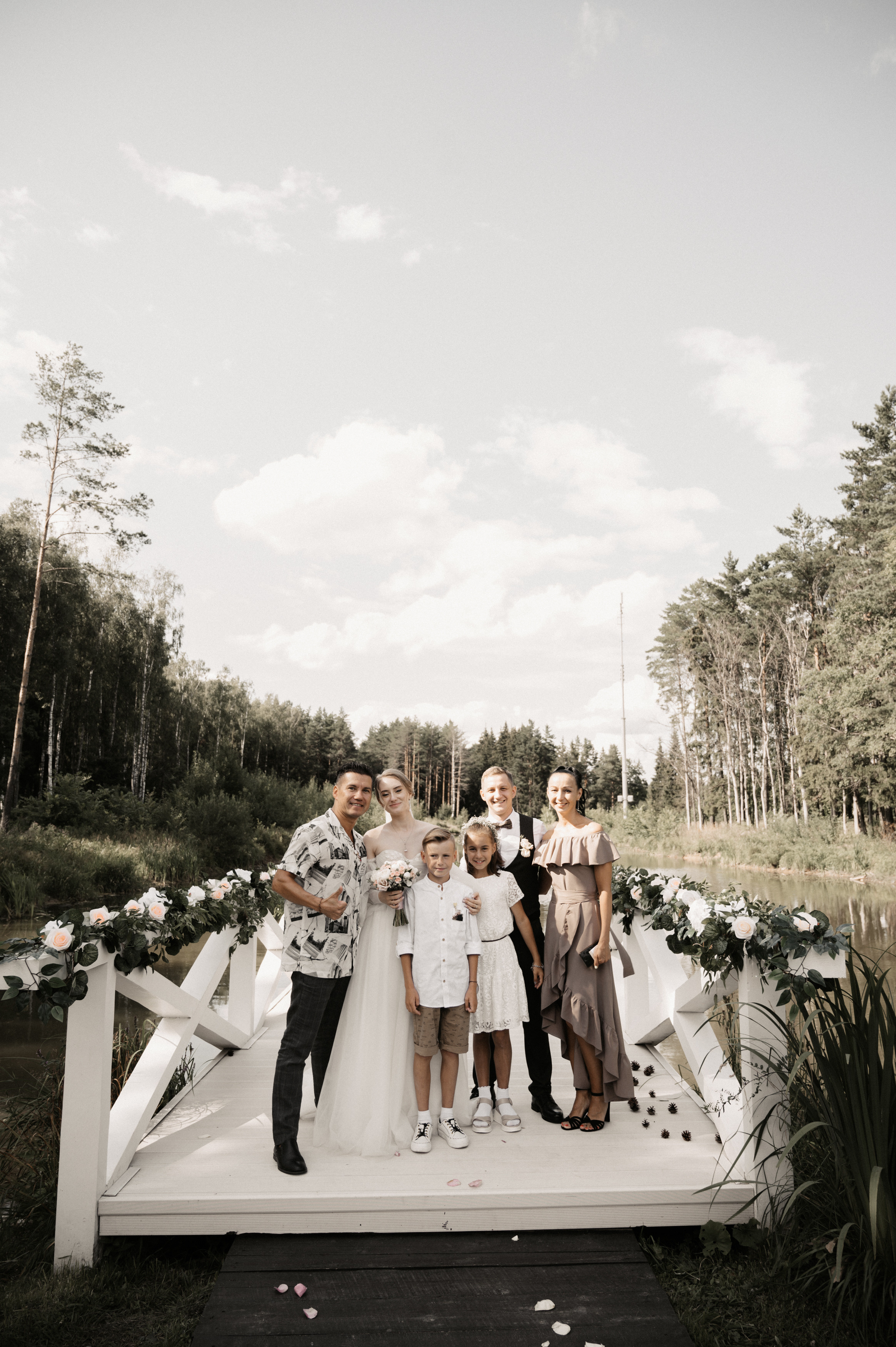 Счастье у озера. Свадебный фотограф Александр Давыдов