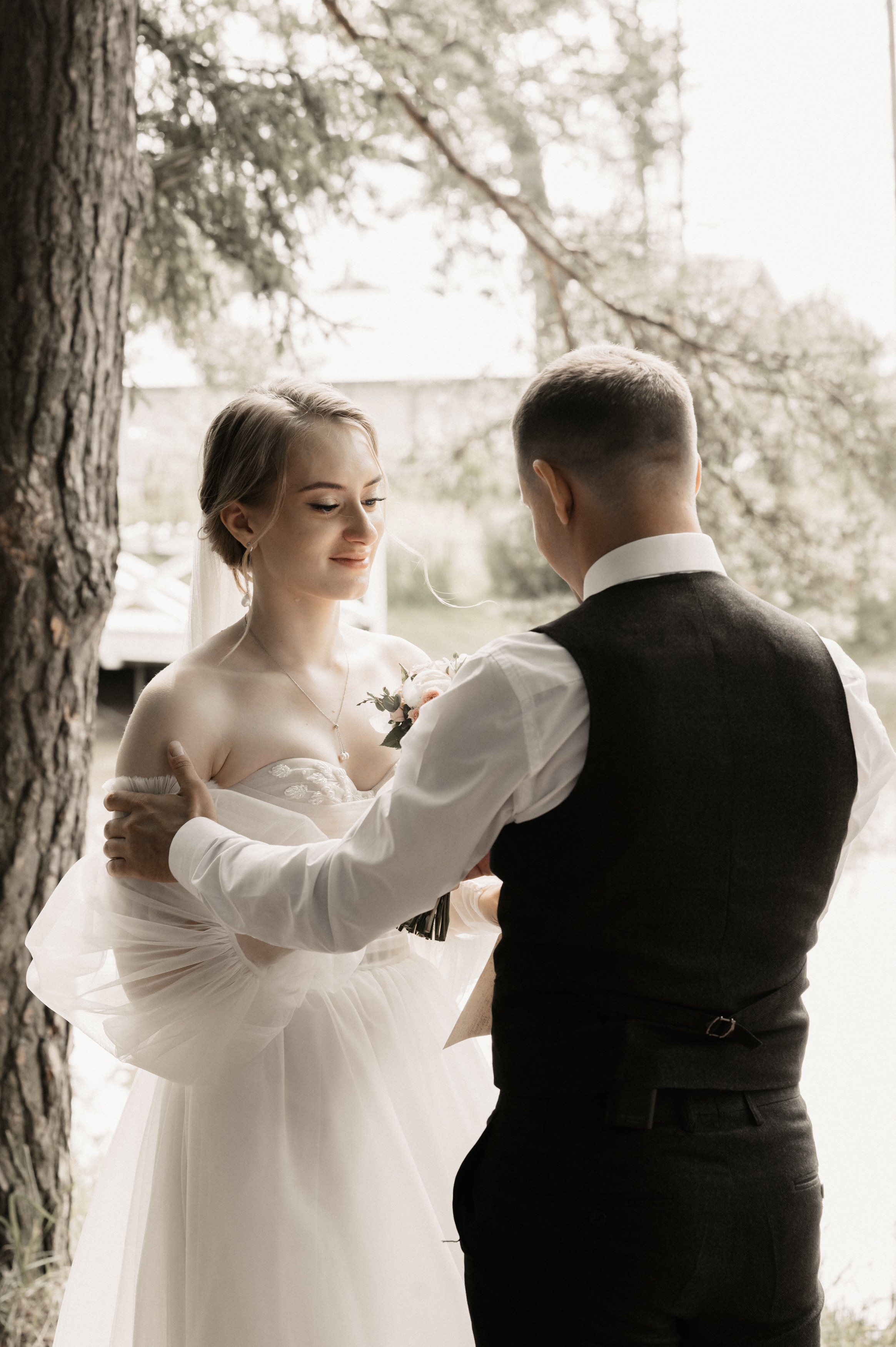 Счастье у озера. Свадебный фотограф Александр Давыдов