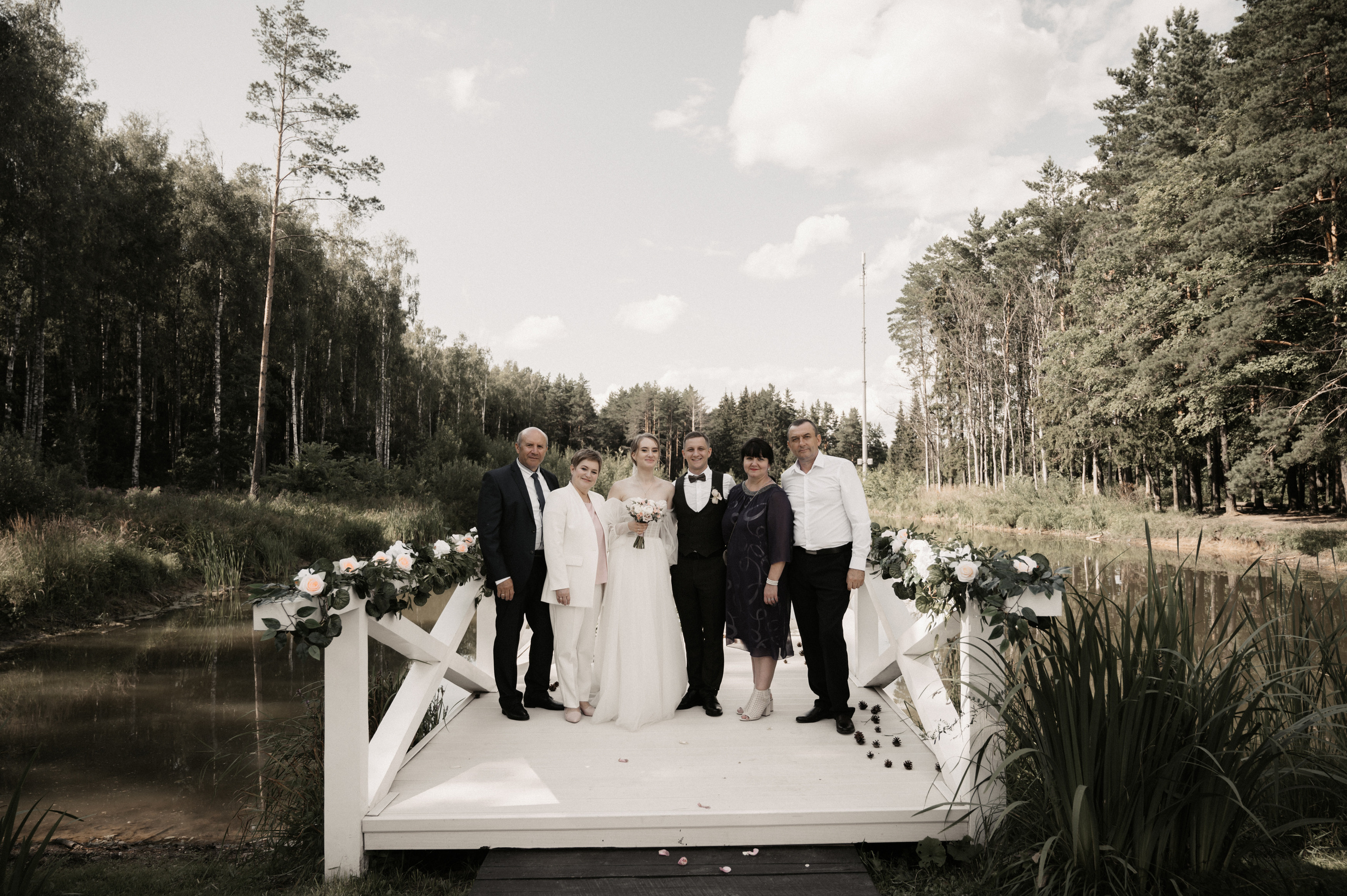 Счастье у озера. Свадебный фотограф Александр Давыдов