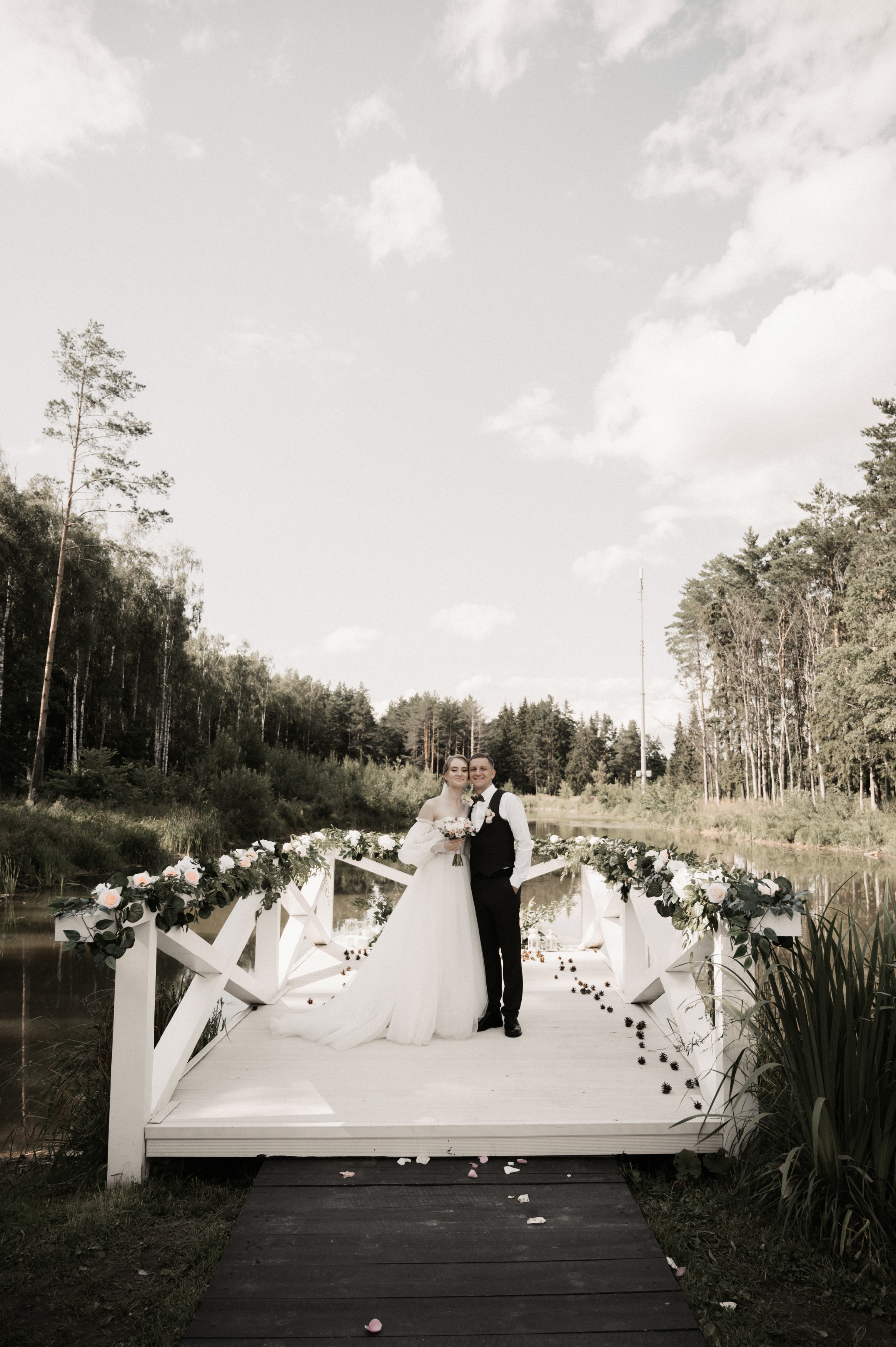 Счастье у озера. Свадебный фотограф Александр Давыдов