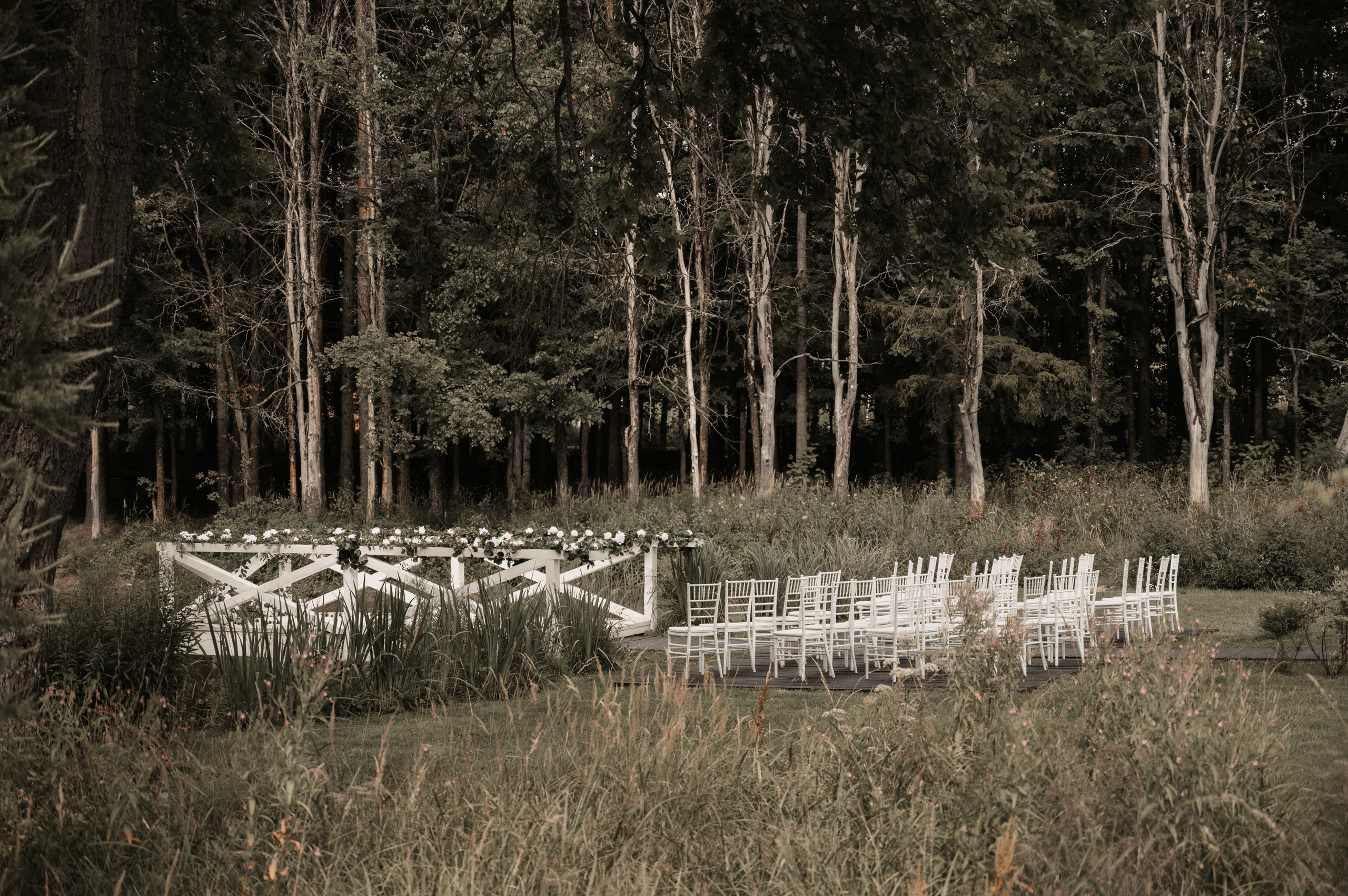Счастье у озера. Свадебный фотограф Александр Давыдов