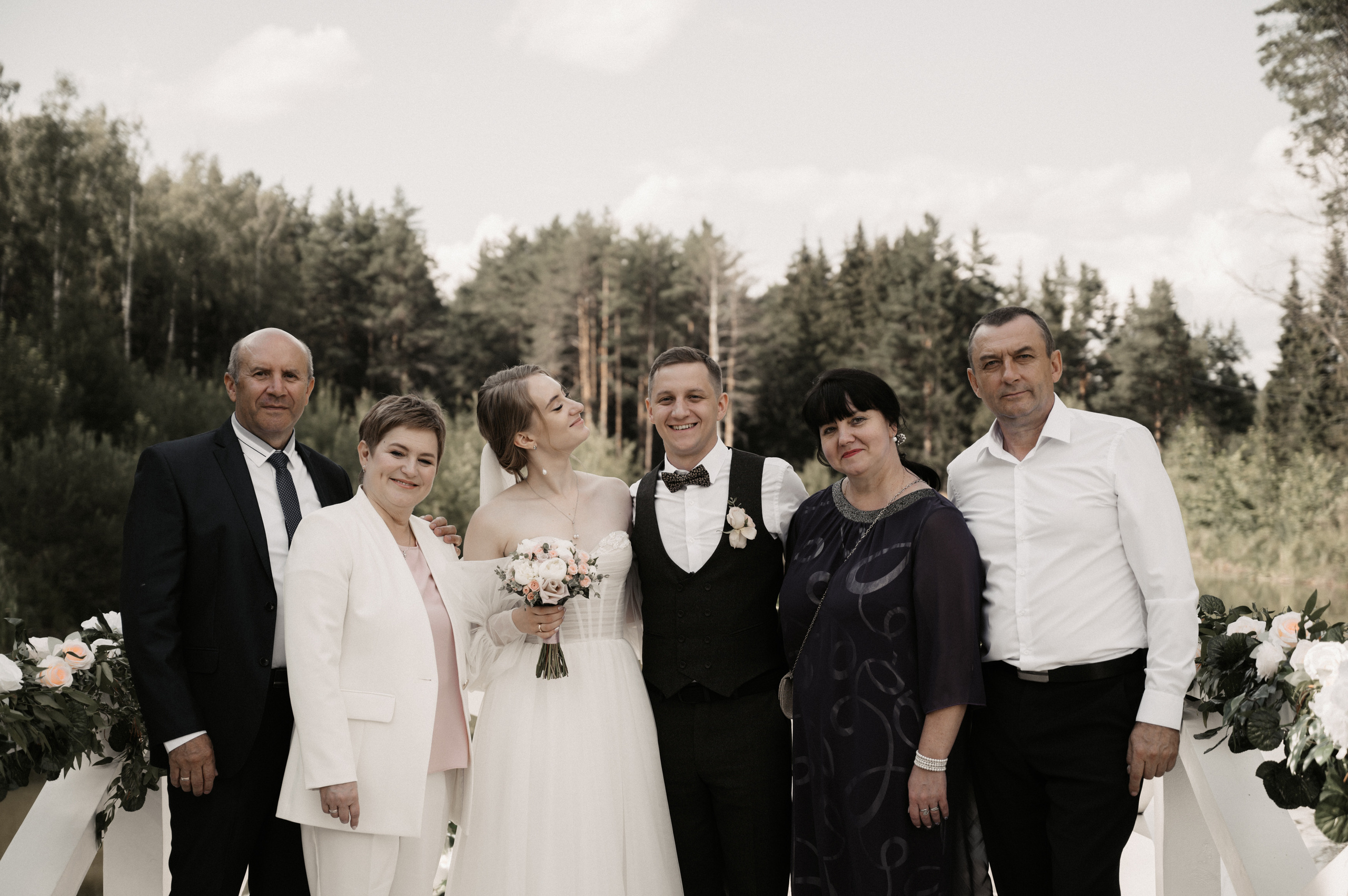 Счастье у озера. Свадебный фотограф Александр Давыдов