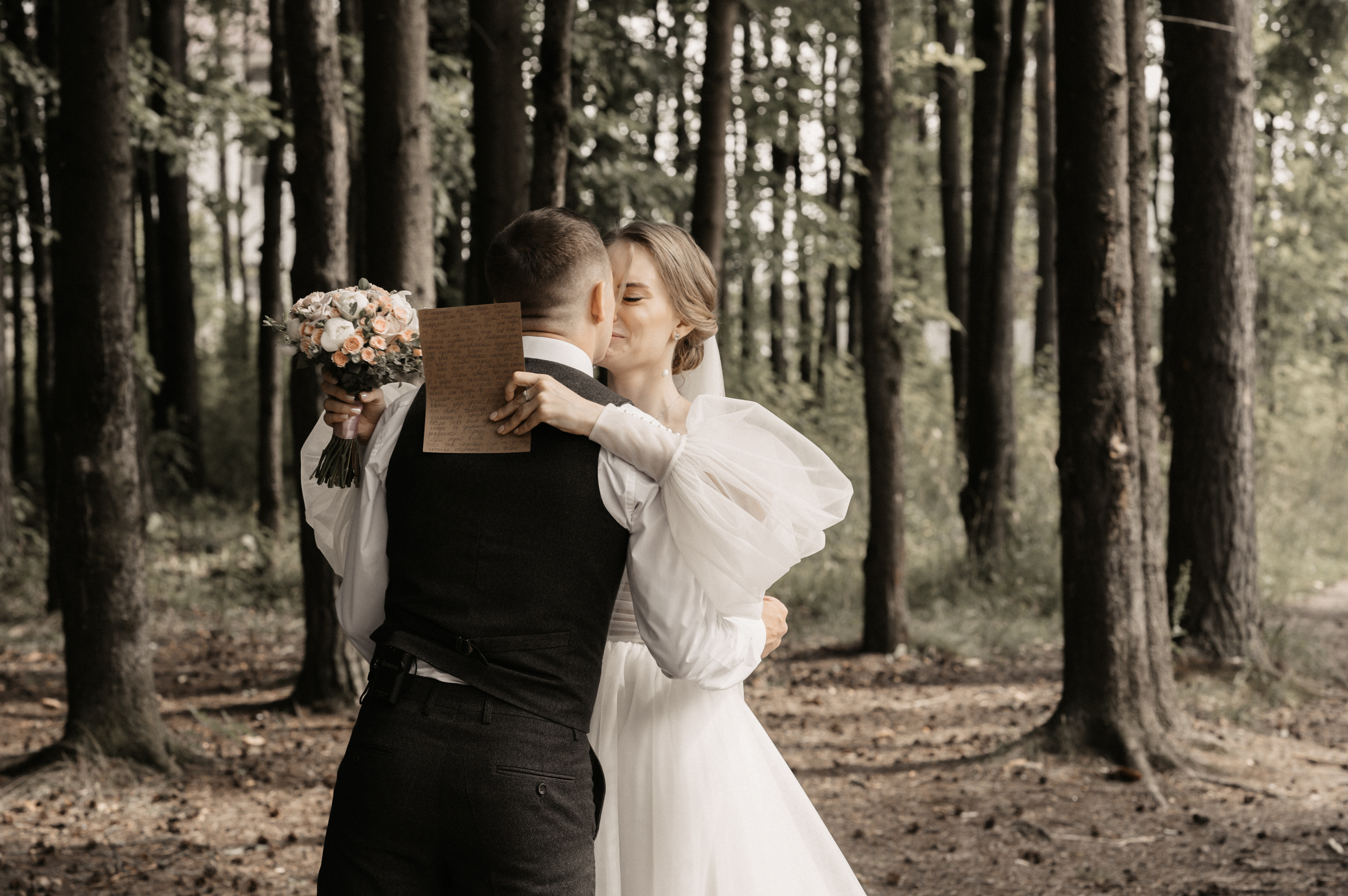 Счастье у озера. Свадебный фотограф Александр Давыдов