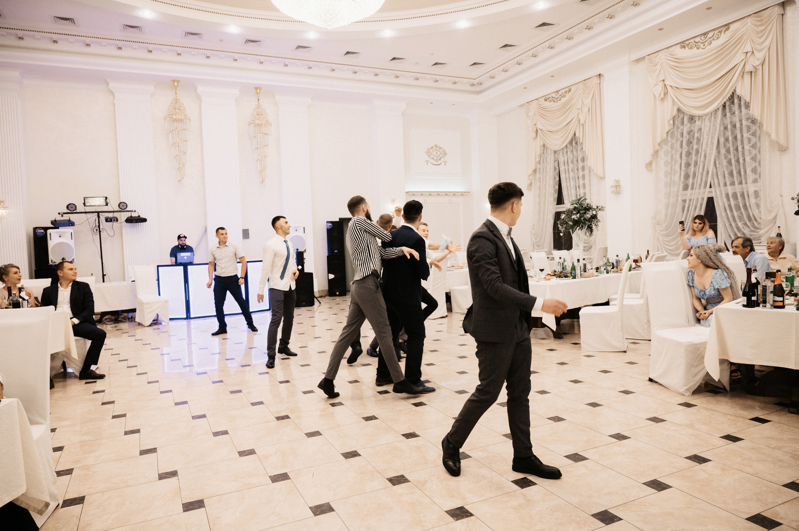 Жить в кайф. Свадебный фотограф Александр Давыдов