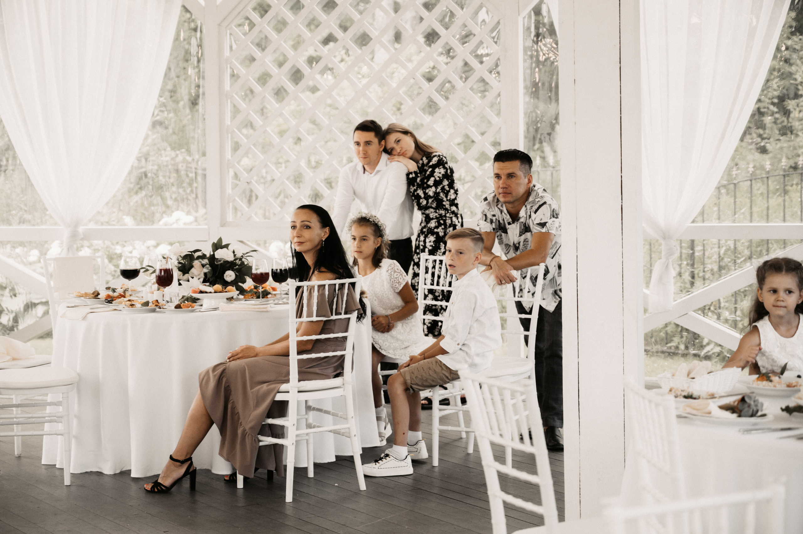 Счастье у озера. Свадебный фотограф Александр Давыдов