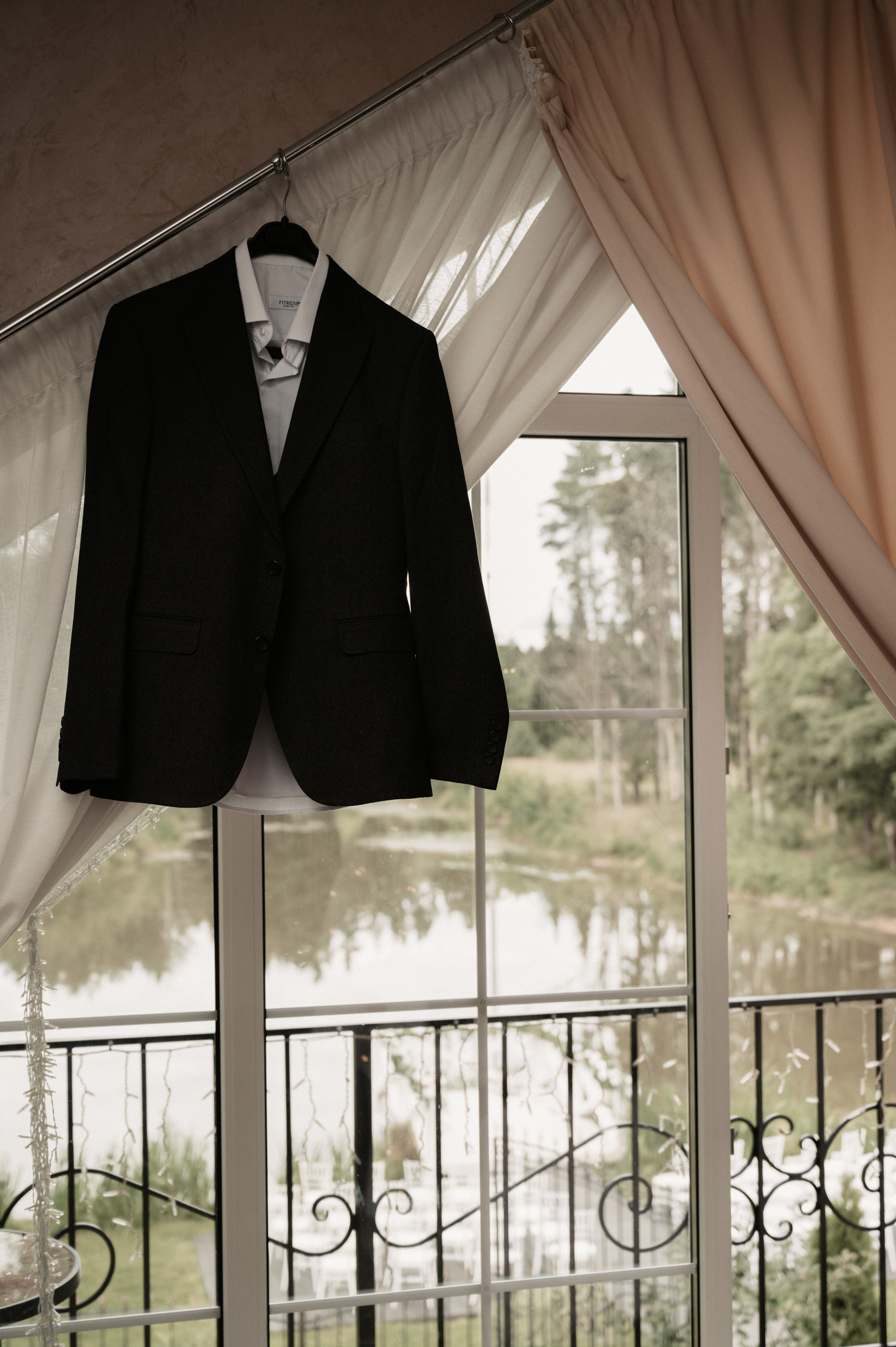 Счастье у озера. Свадебный фотограф Александр Давыдов