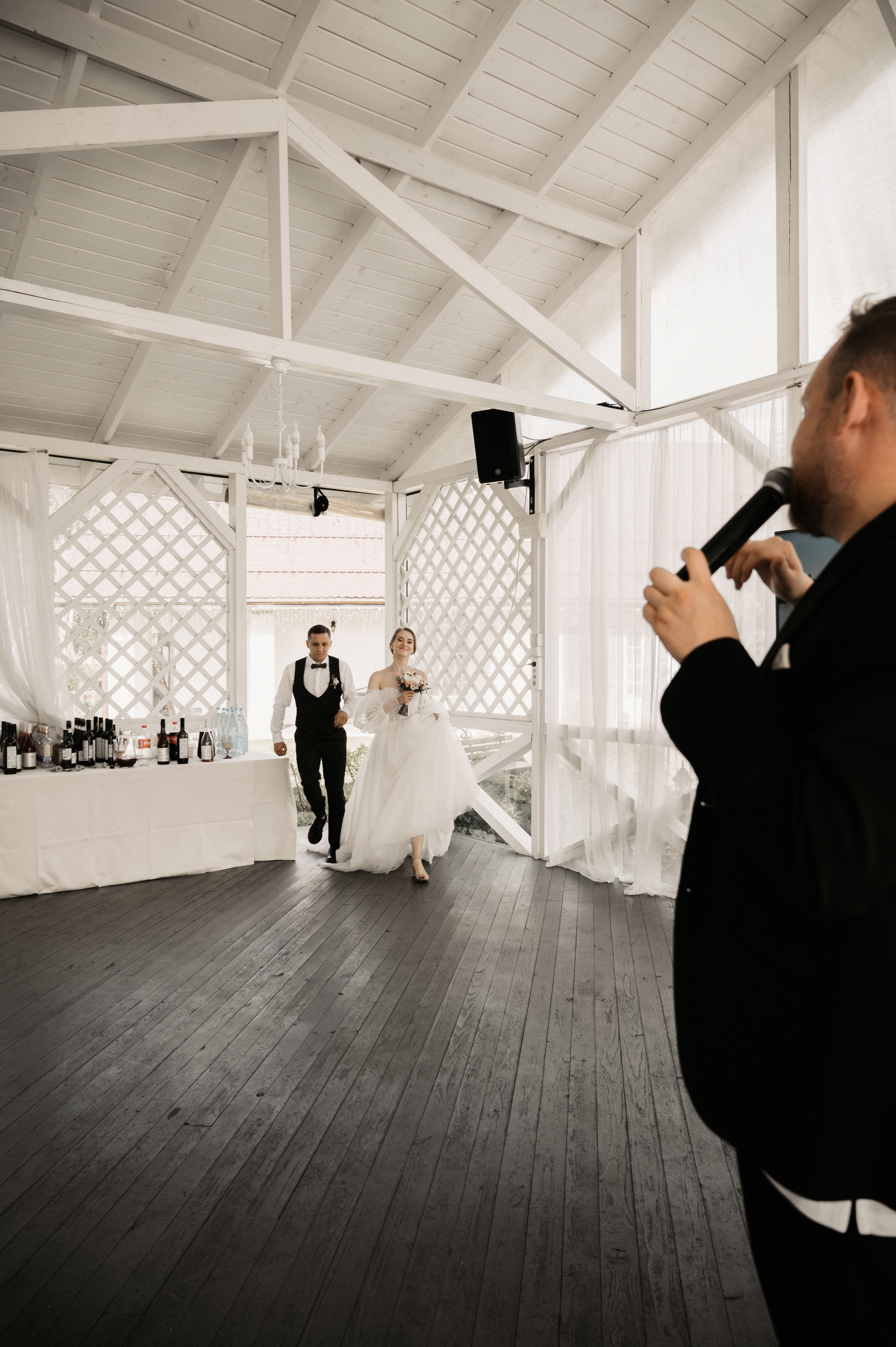 Счастье у озера. Свадебный фотограф Александр Давыдов