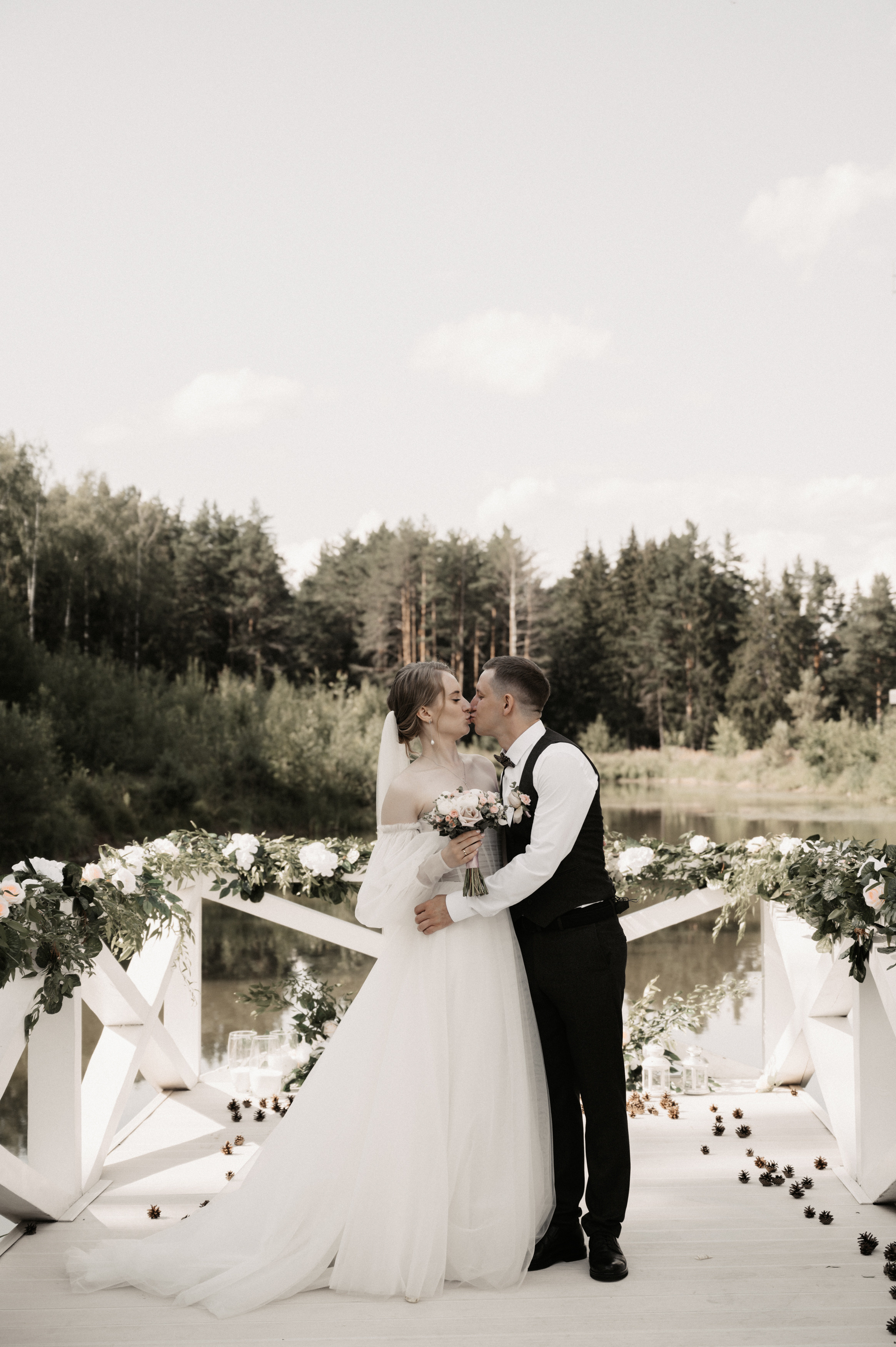 Счастье у озера. Свадебный фотограф Александр Давыдов