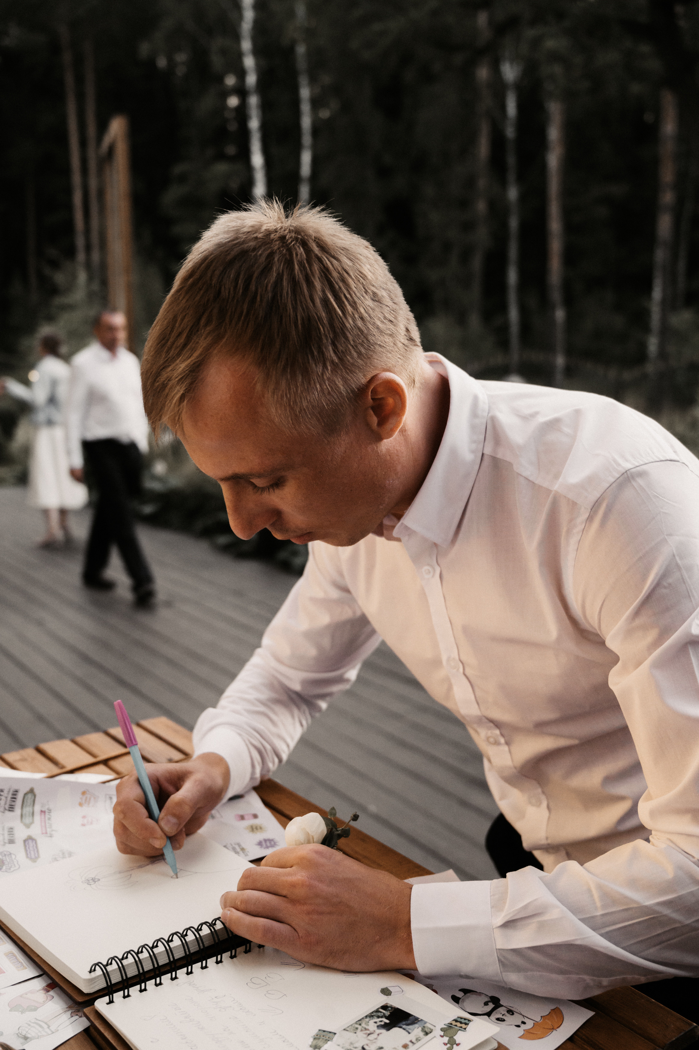 Счастье у озера. Свадебный фотограф Александр Давыдов