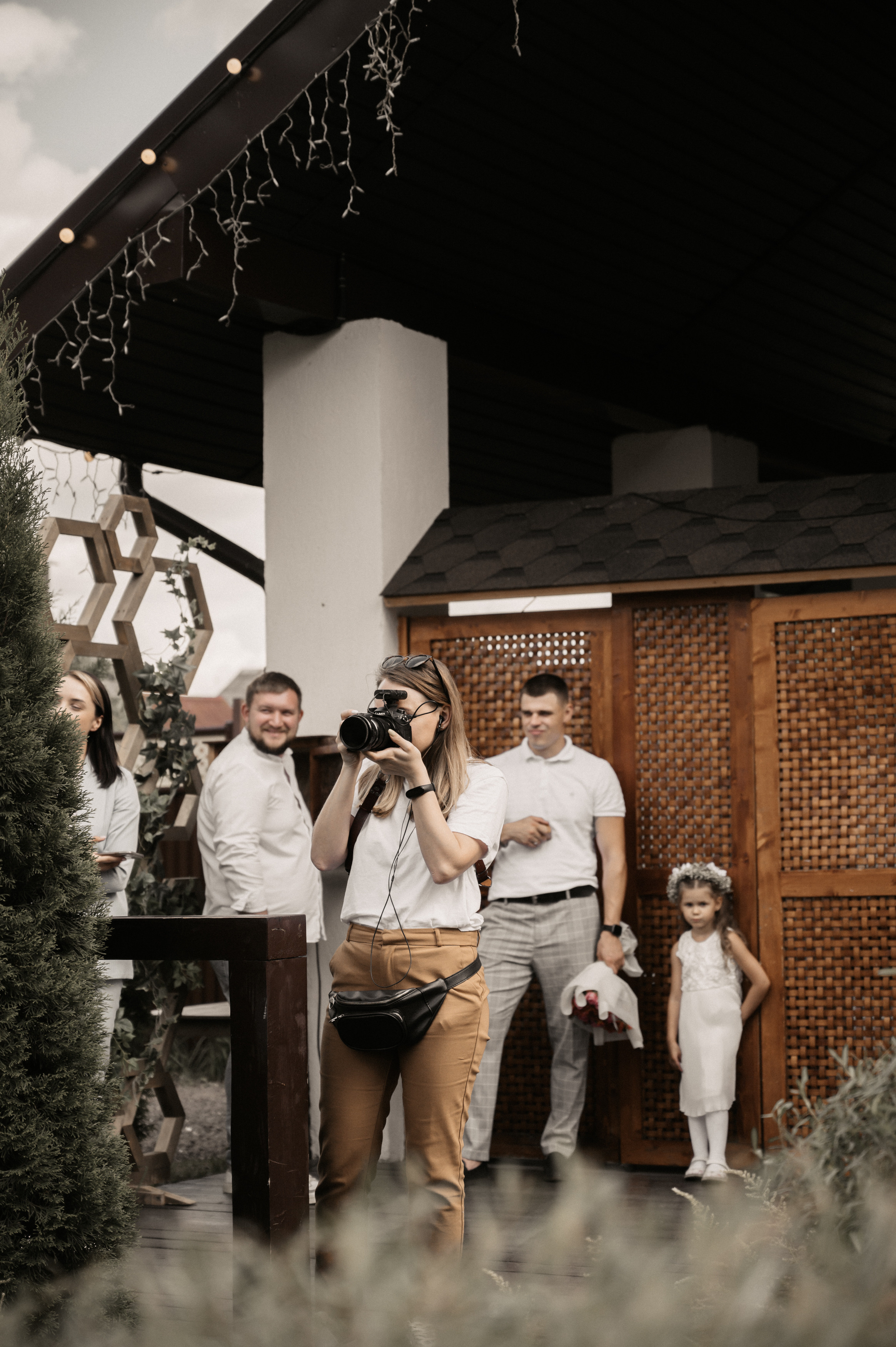 Счастье у озера. Свадебный фотограф Александр Давыдов