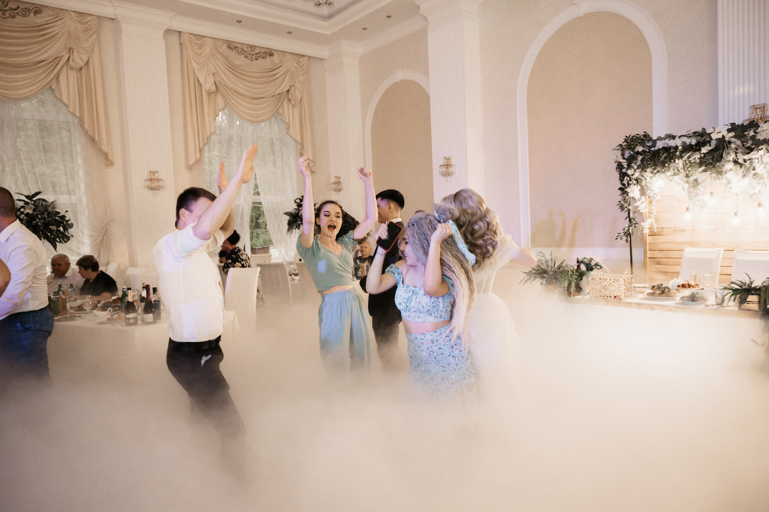 Жить в кайф. Свадебный фотограф Александр Давыдов