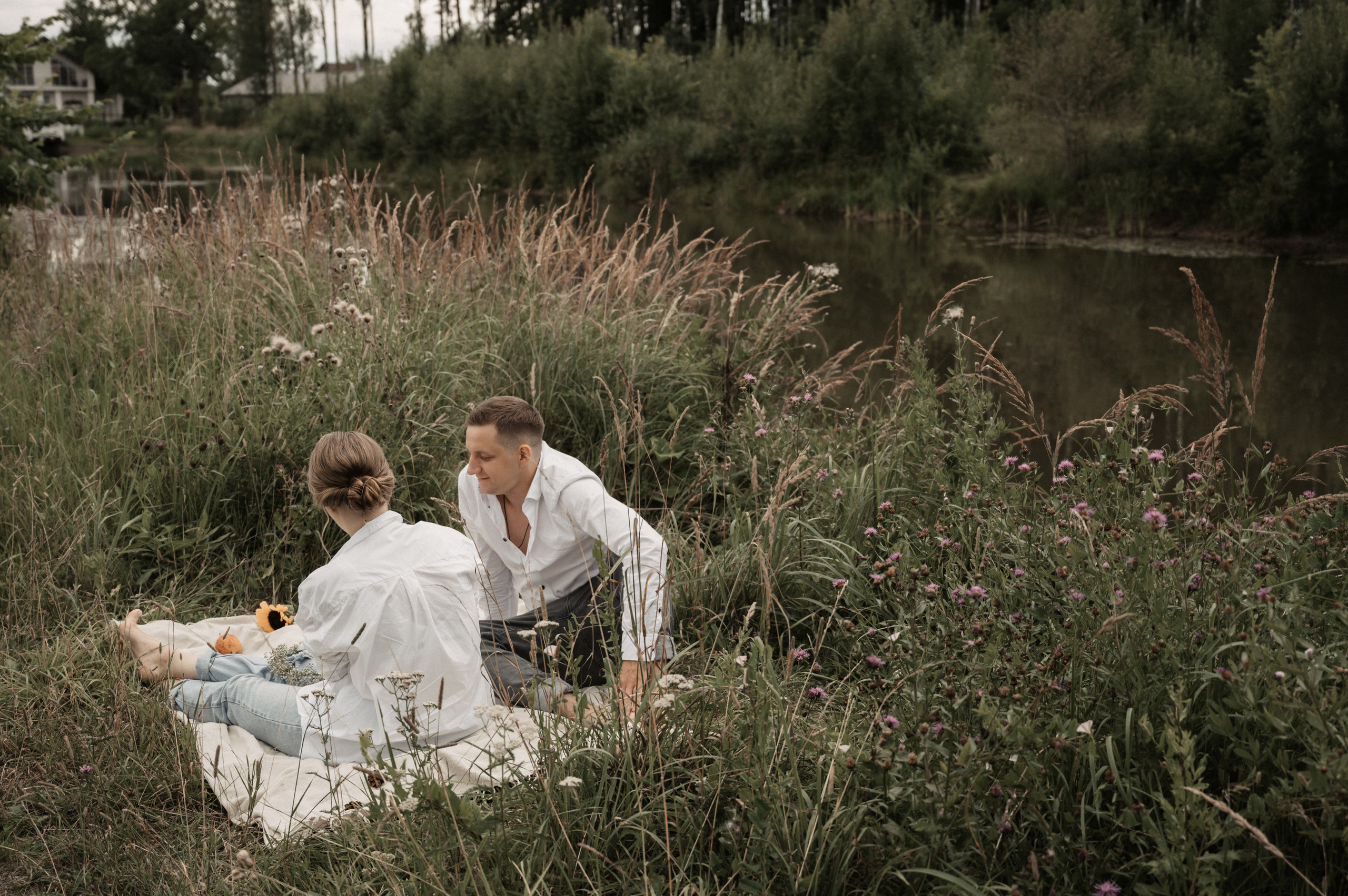 Счастье у озера. Свадебный фотограф Александр Давыдов