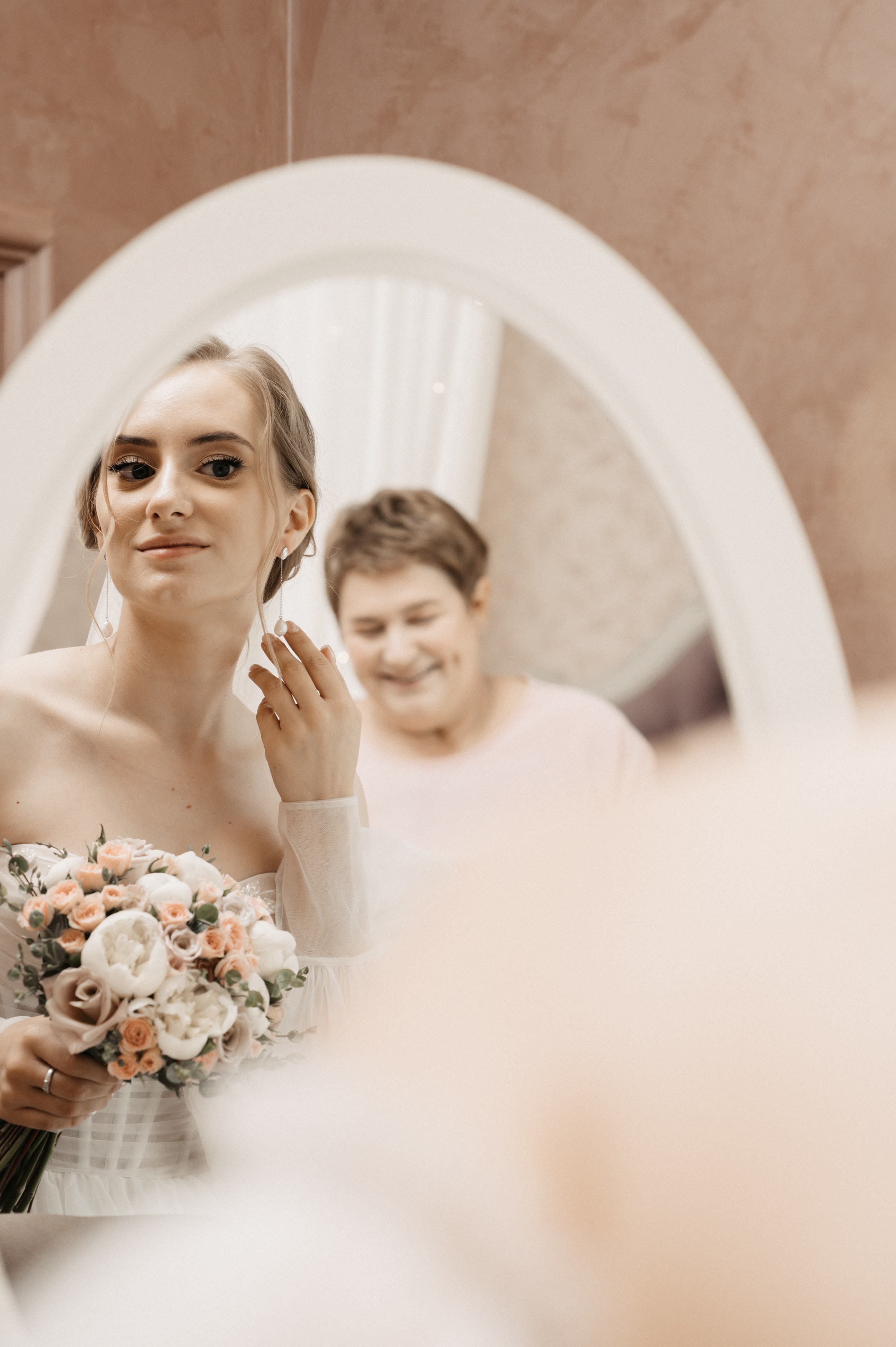 Счастье у озера. Свадебный фотограф Александр Давыдов