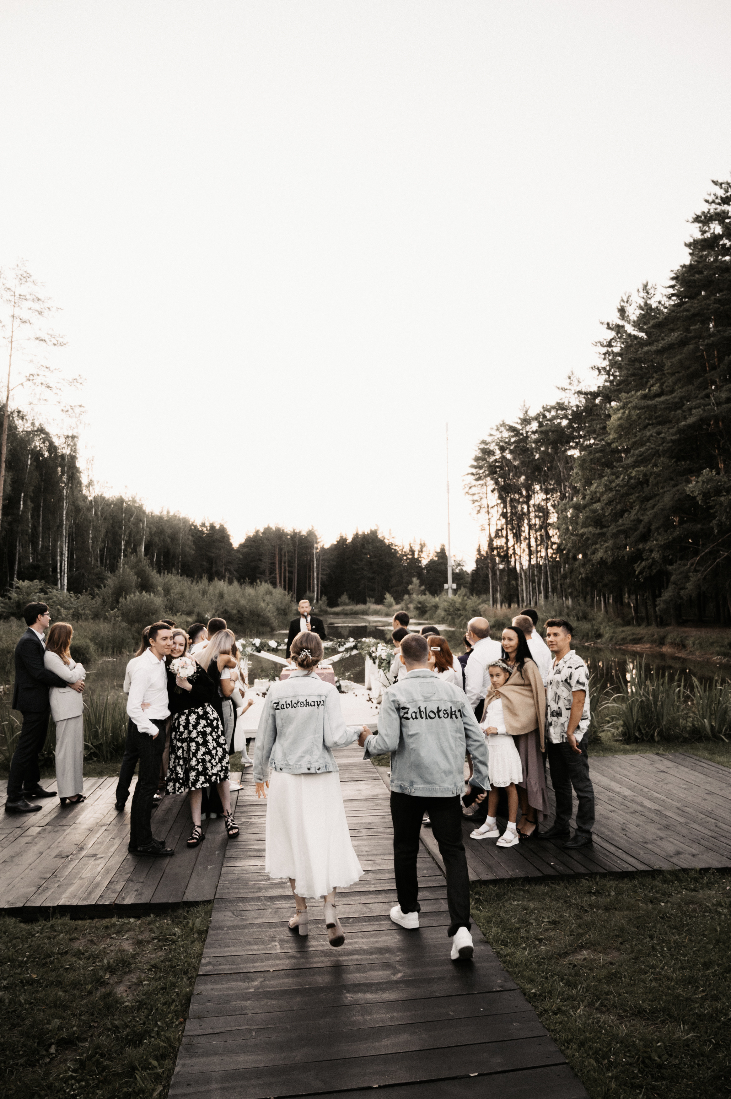 Счастье у озера. Свадебный фотограф Александр Давыдов