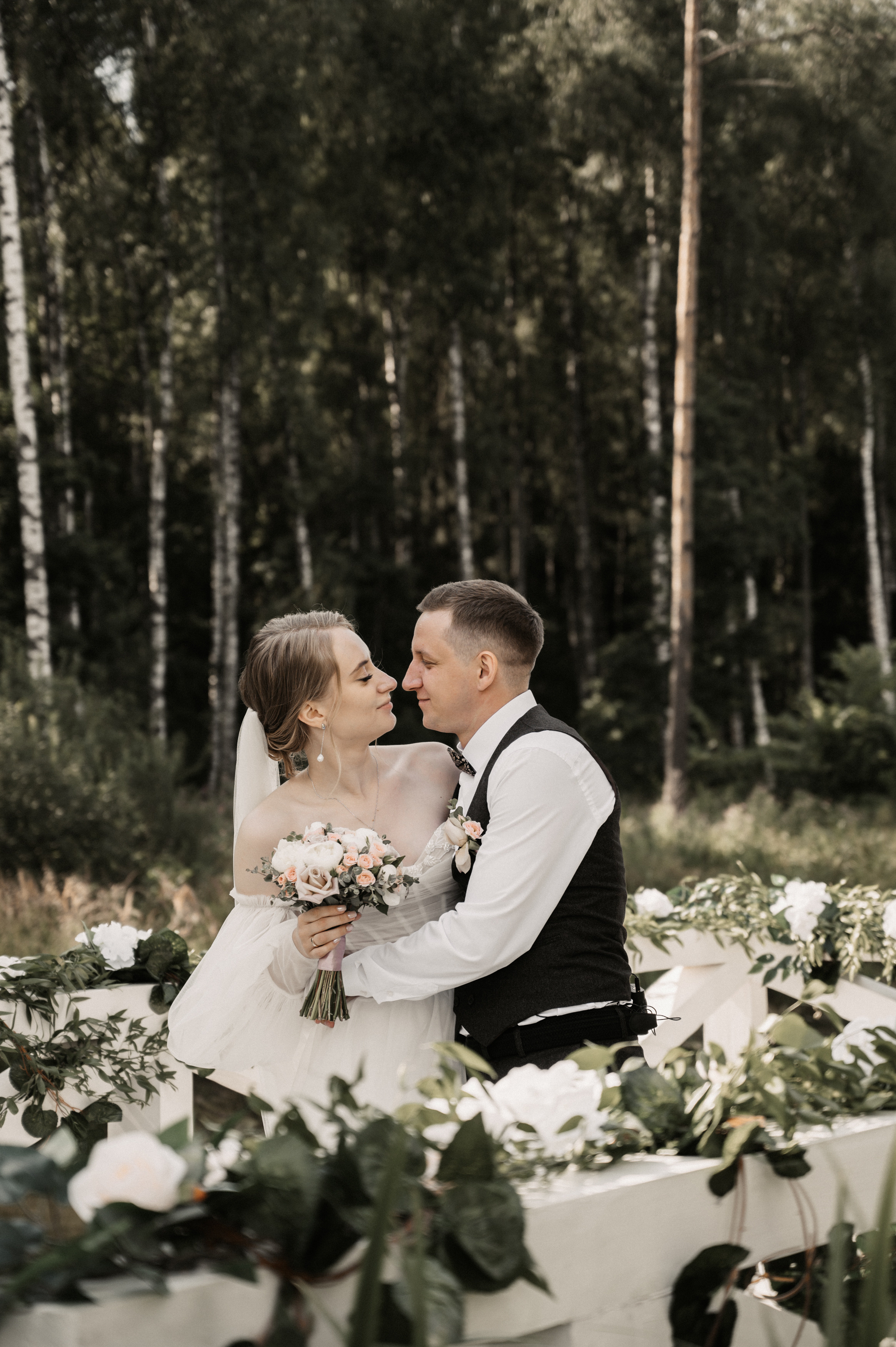 Счастье у озера. Свадебный фотограф Александр Давыдов