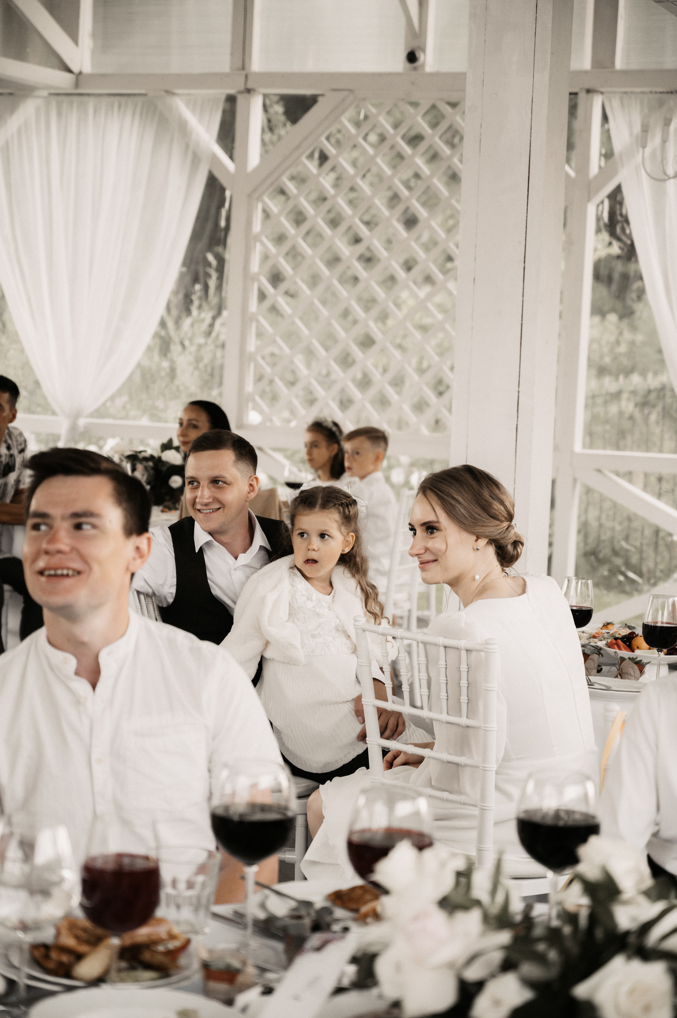 Счастье у озера. Свадебный фотограф Александр Давыдов