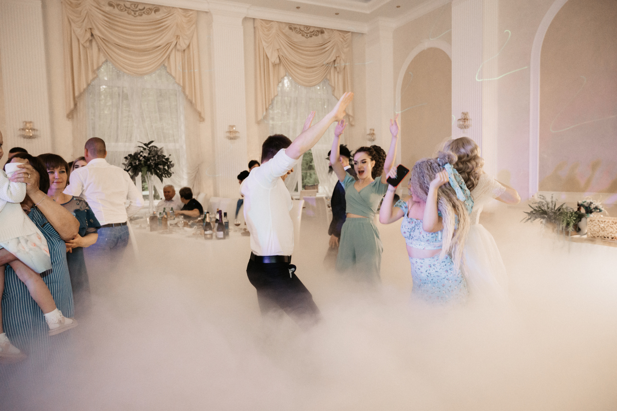 Жить в кайф. Свадебный фотограф Александр Давыдов