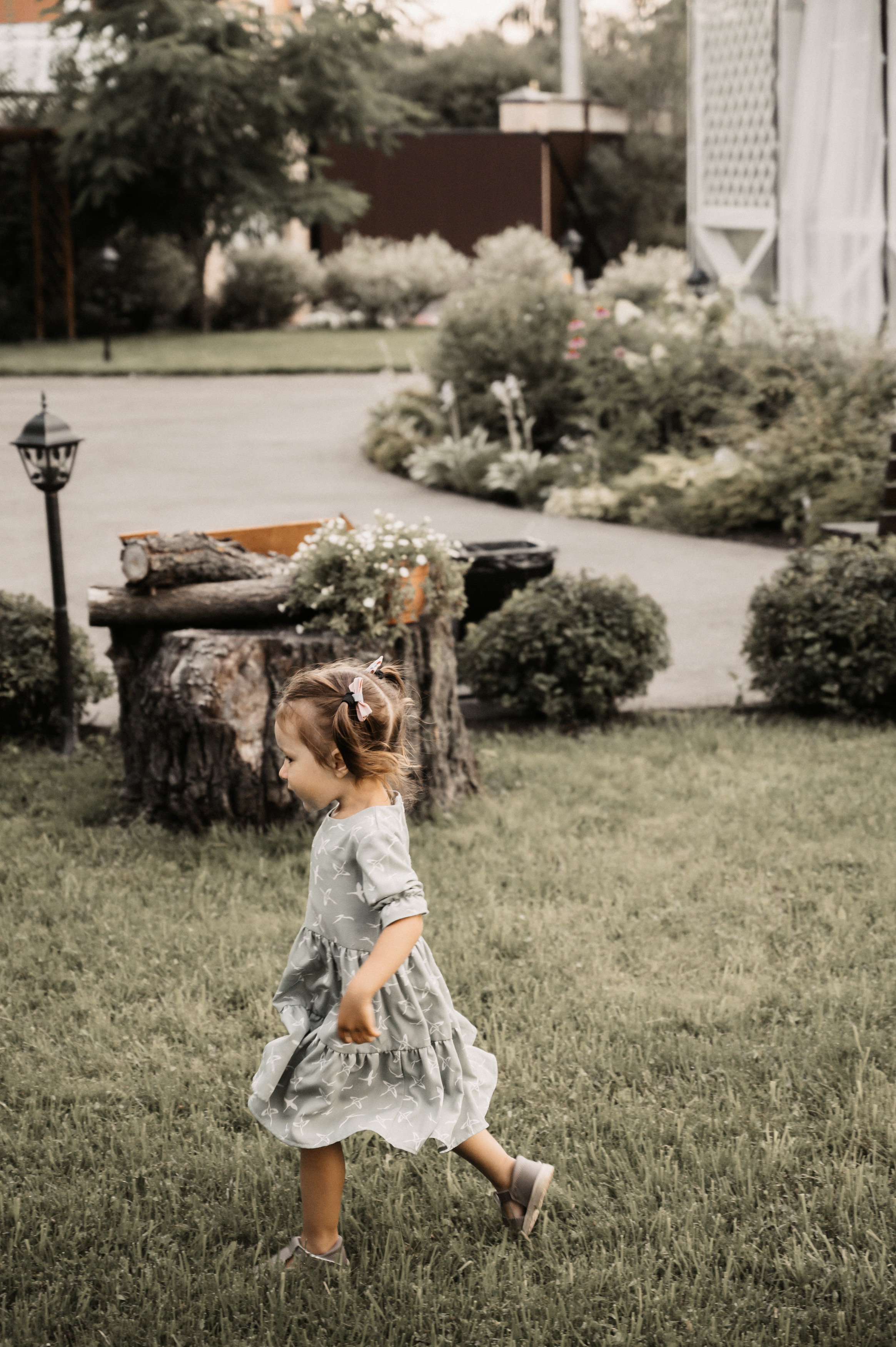 Счастье у озера. Свадебный фотограф Александр Давыдов