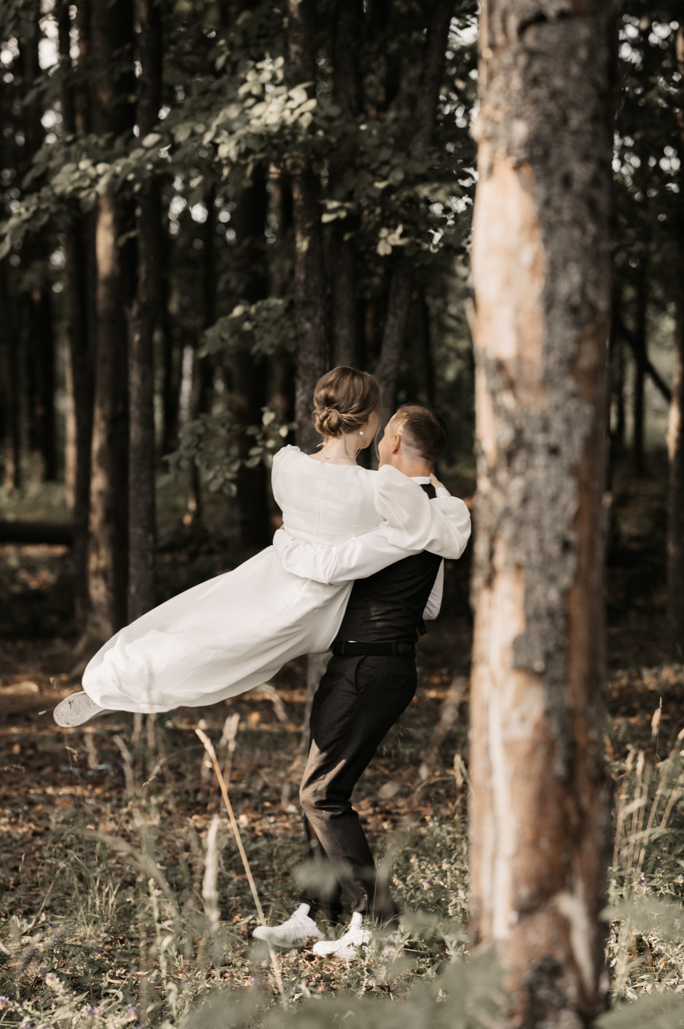 Счастье у озера. Свадебный фотограф Александр Давыдов