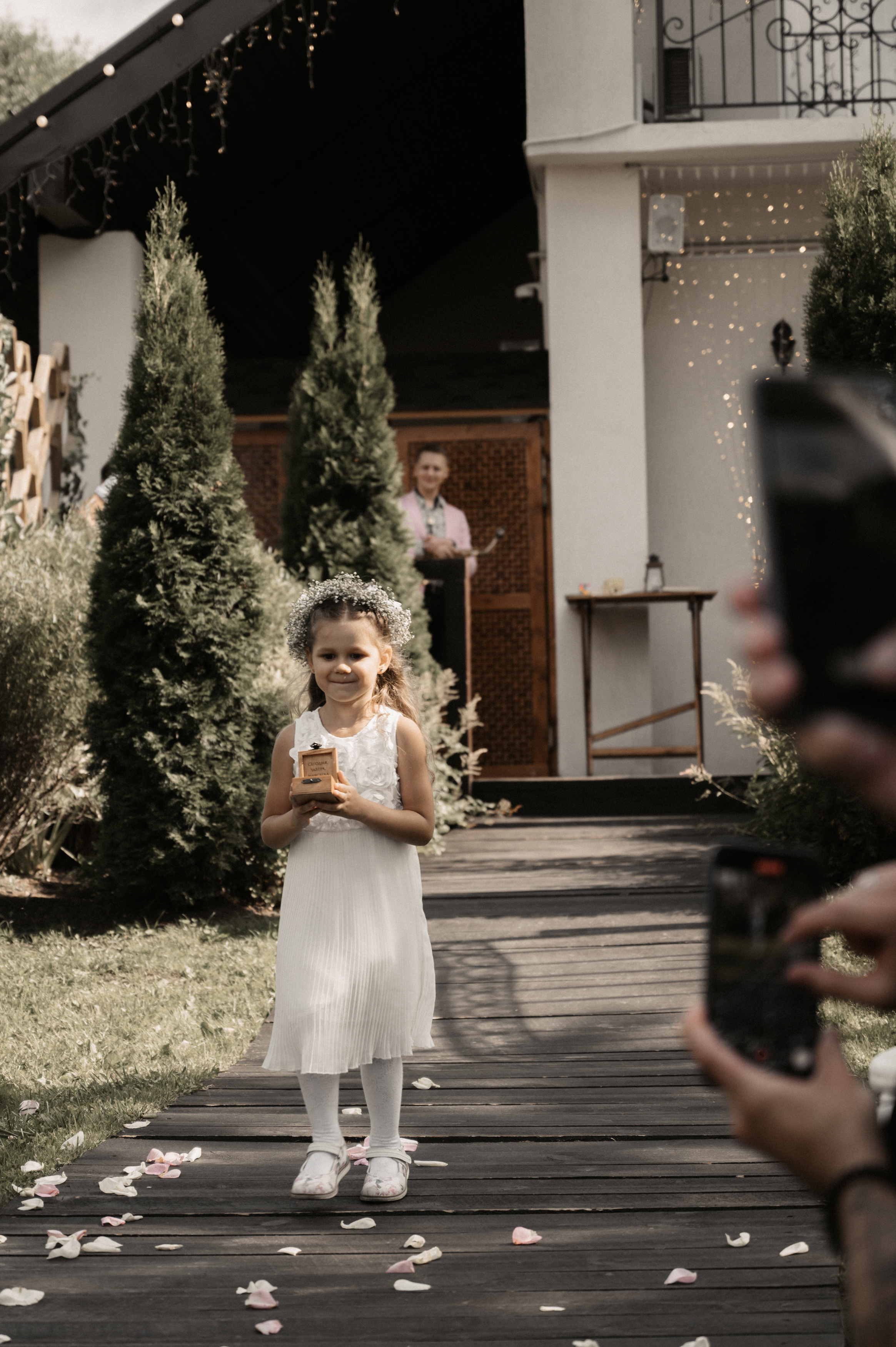 Счастье у озера. Свадебный фотограф Александр Давыдов