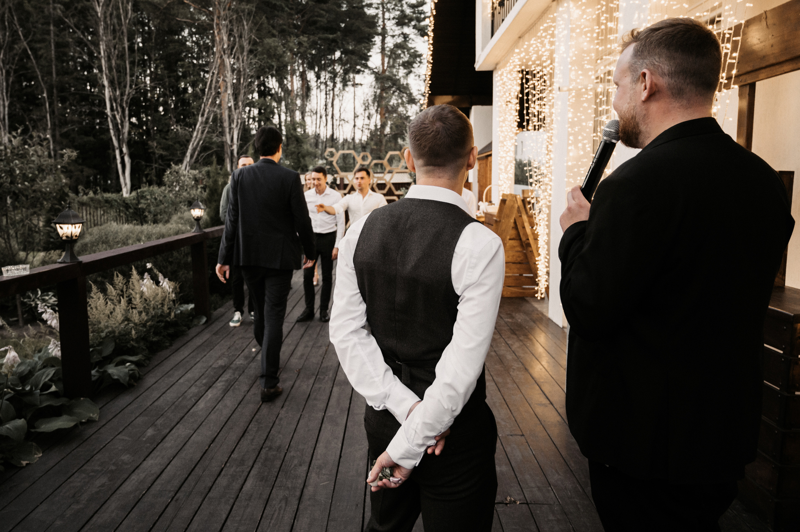 Счастье у озера. Свадебный фотограф Александр Давыдов