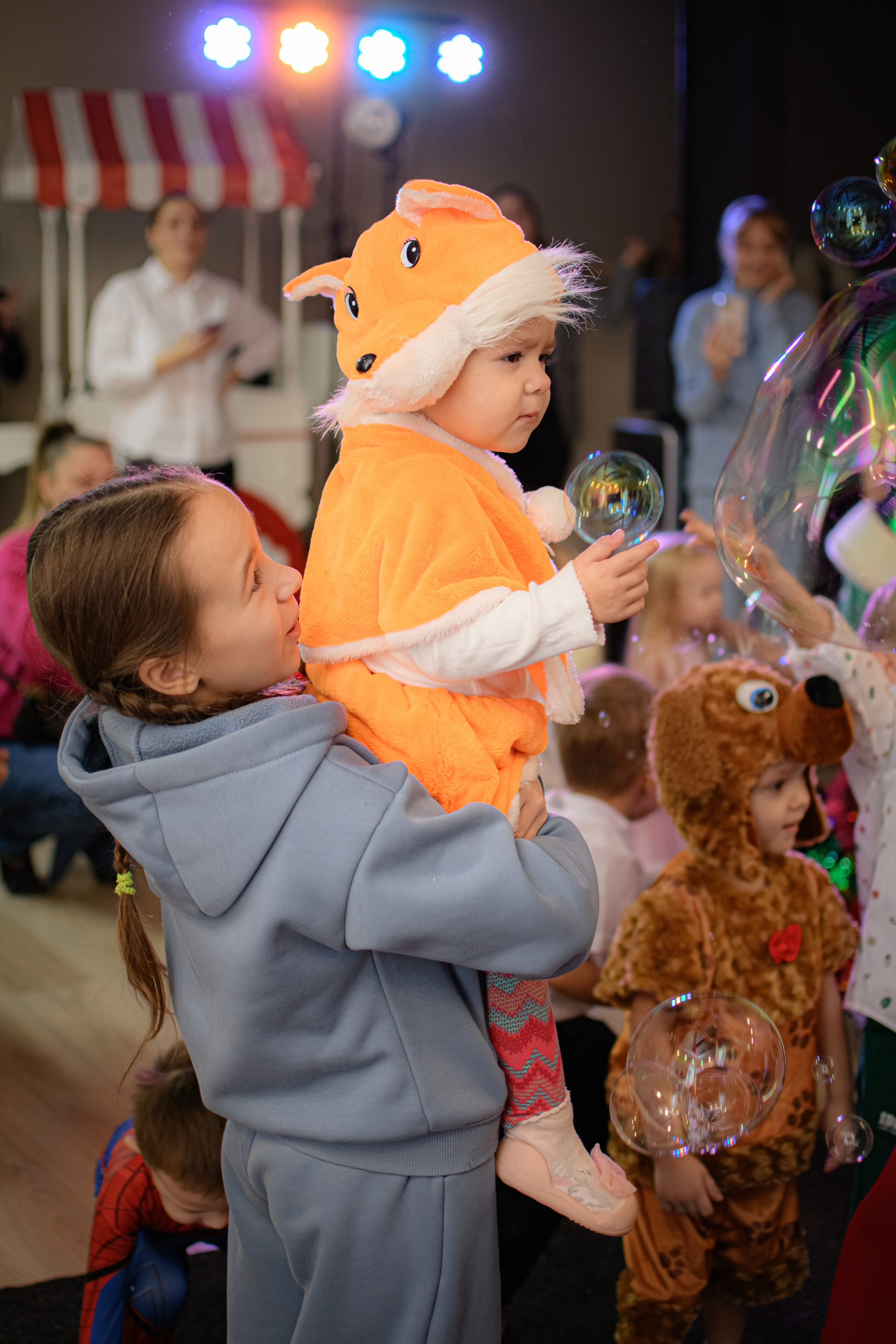 HAPPY NEW YEAR. Photokarish