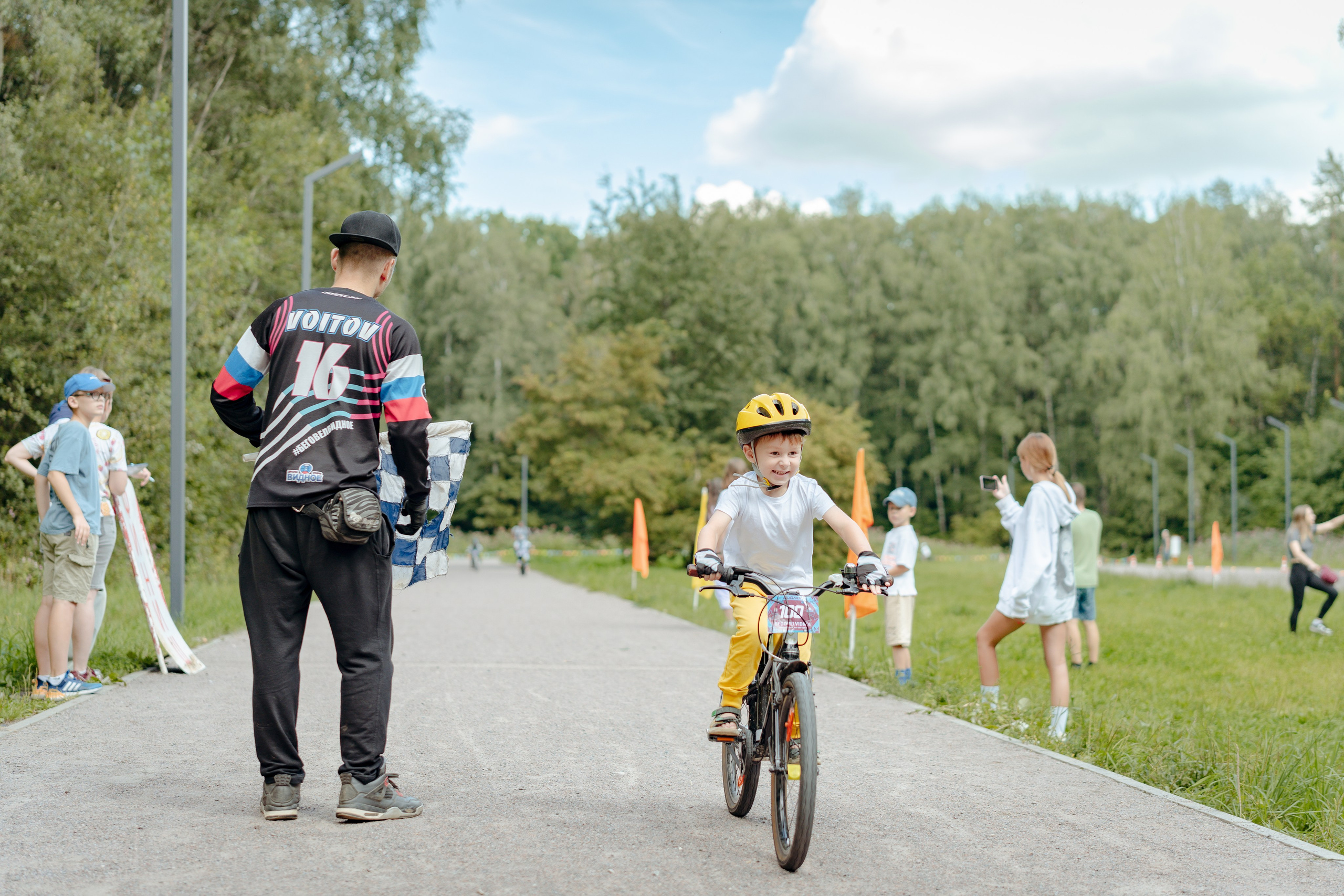 Бего- и ВелоГонка 10.08.2024. Портретный и семейный фотограф в Москве/Видное