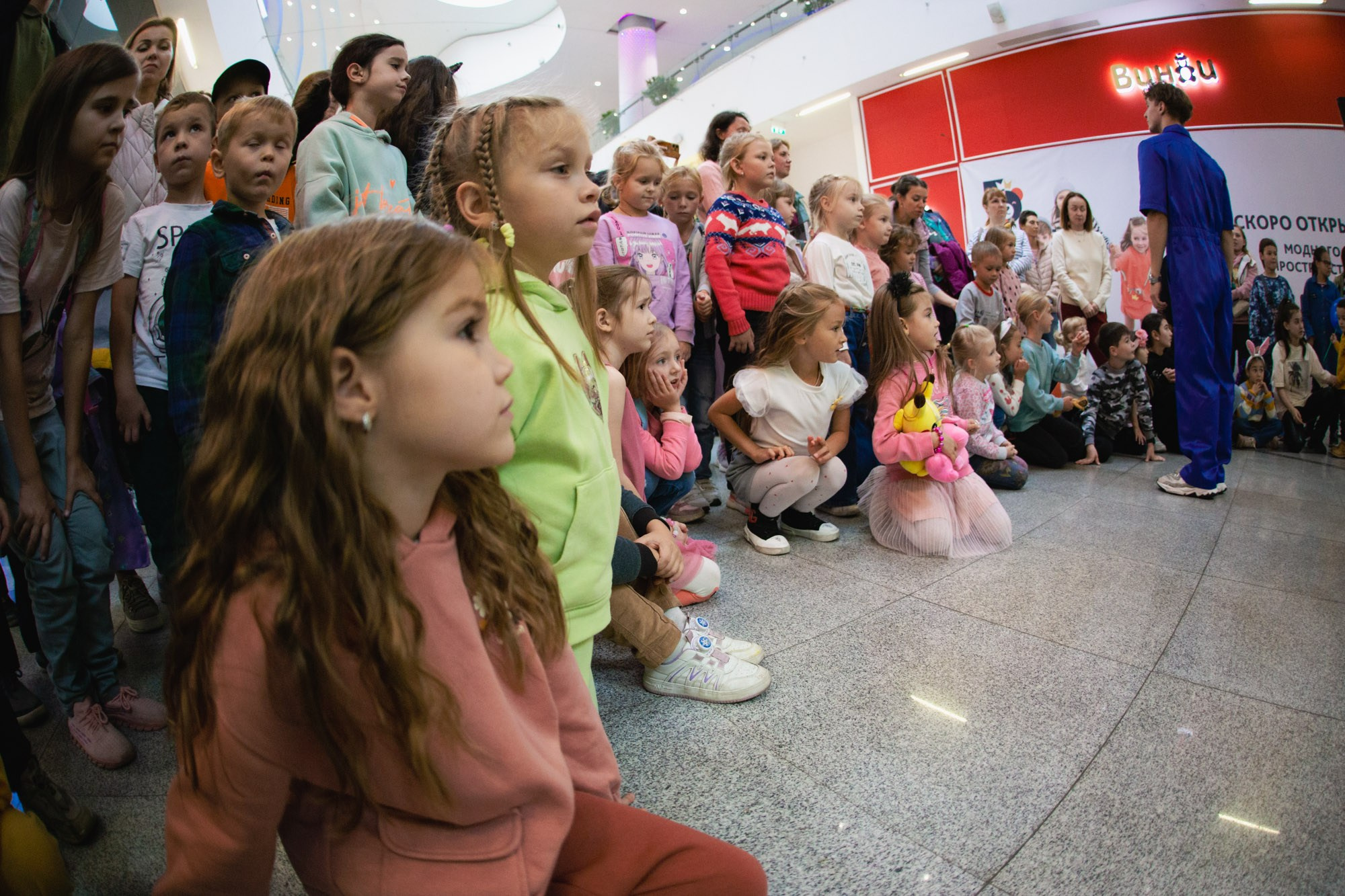 Сказка в ТЦ Океания. Репортажный и концертный фотограф в Москве Анастасия Осень