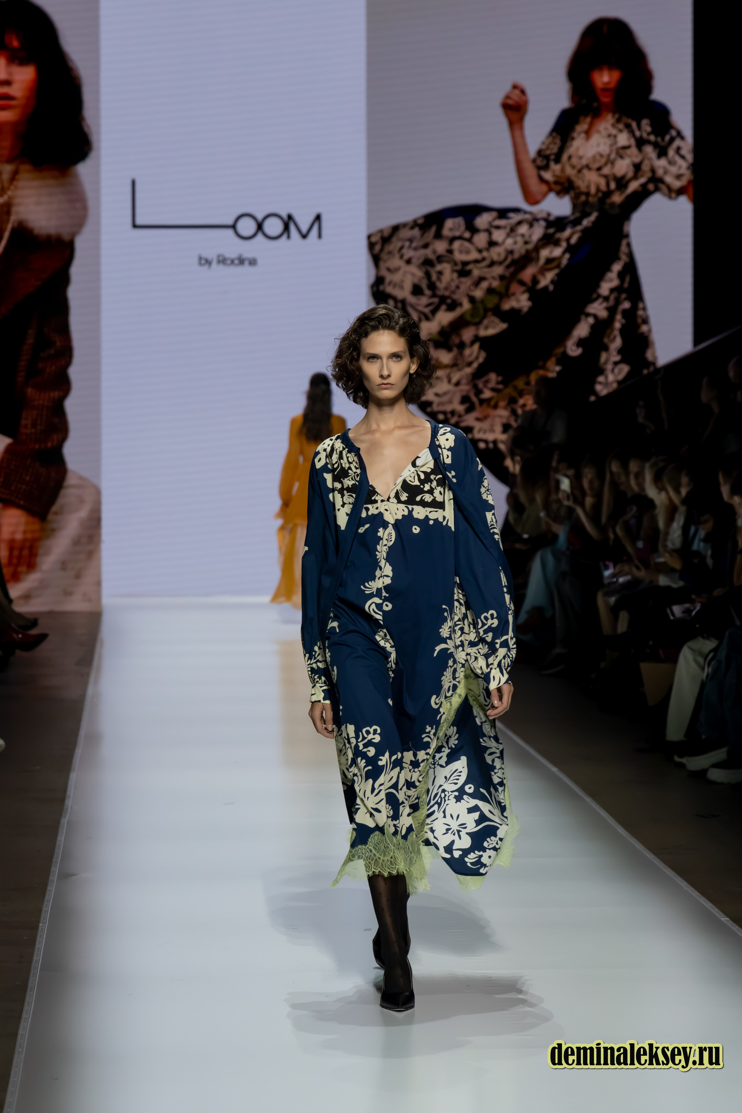 Московская неделя моды 2024 4 октября дизайнер Loom by Rodina. Репортажный, семейный и студийный фотограф в Москве Демин Алексей