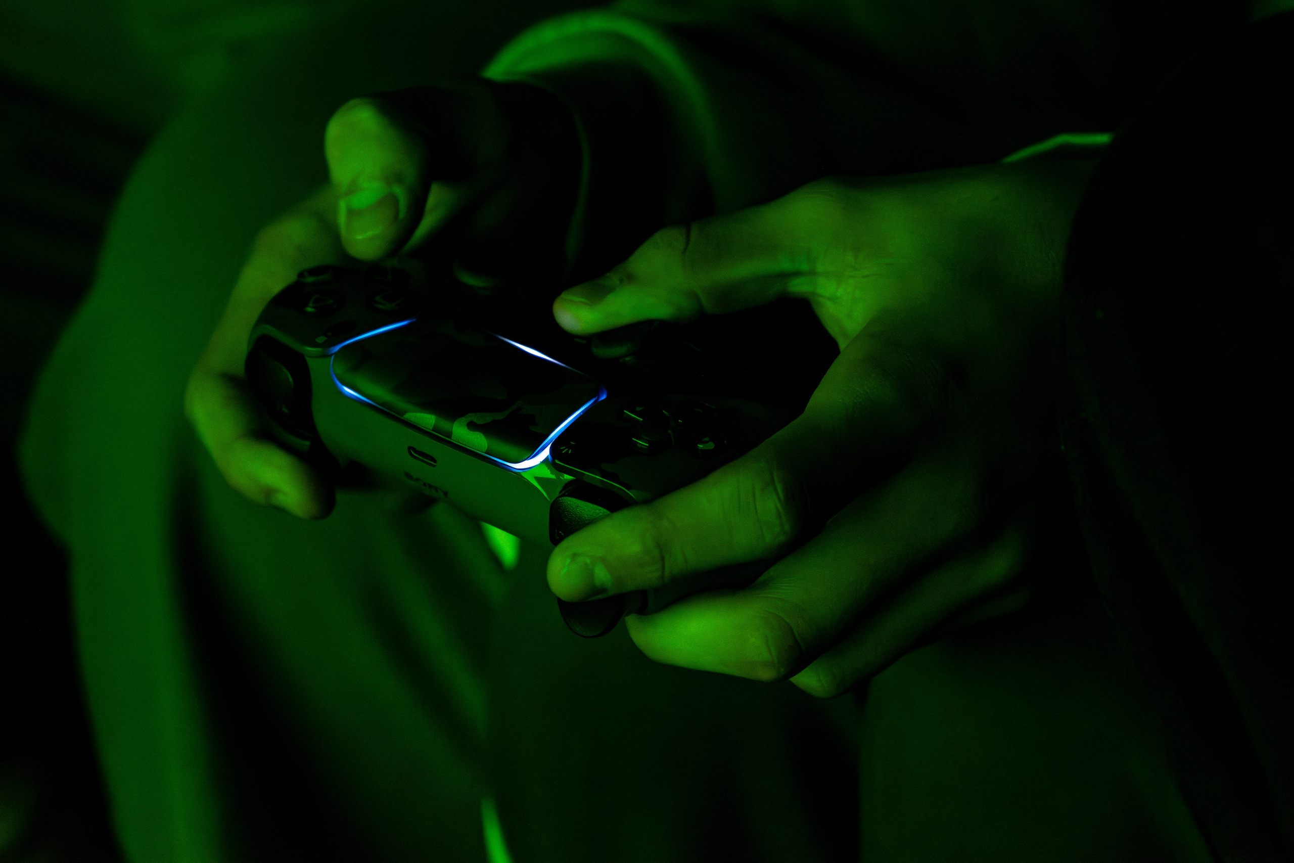 Репортаж в киберспортивном клубе Kolizeum. Фотограф мероприятий в Москве