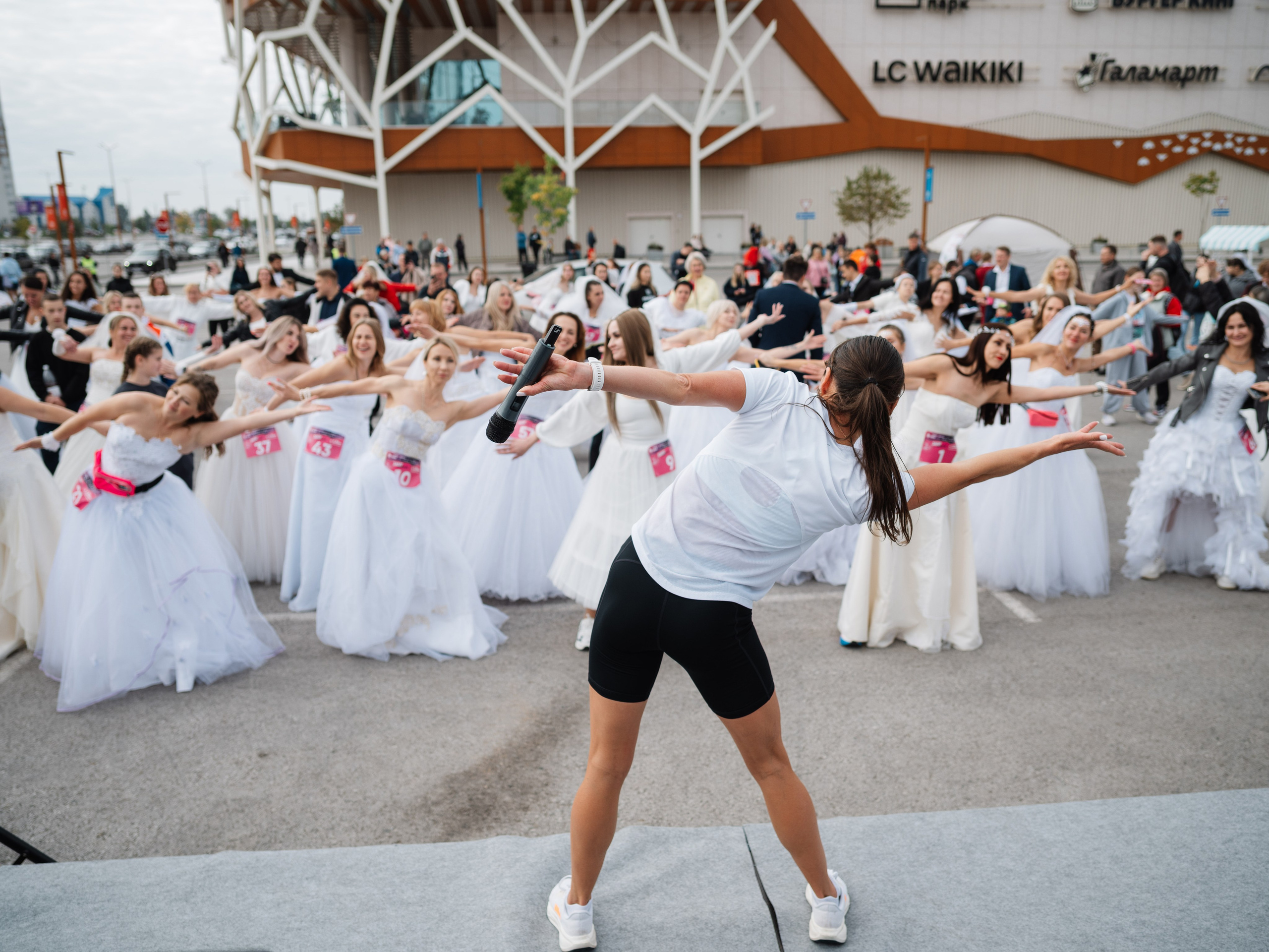 Забег невест. Фотограф Алексей Шрайбик