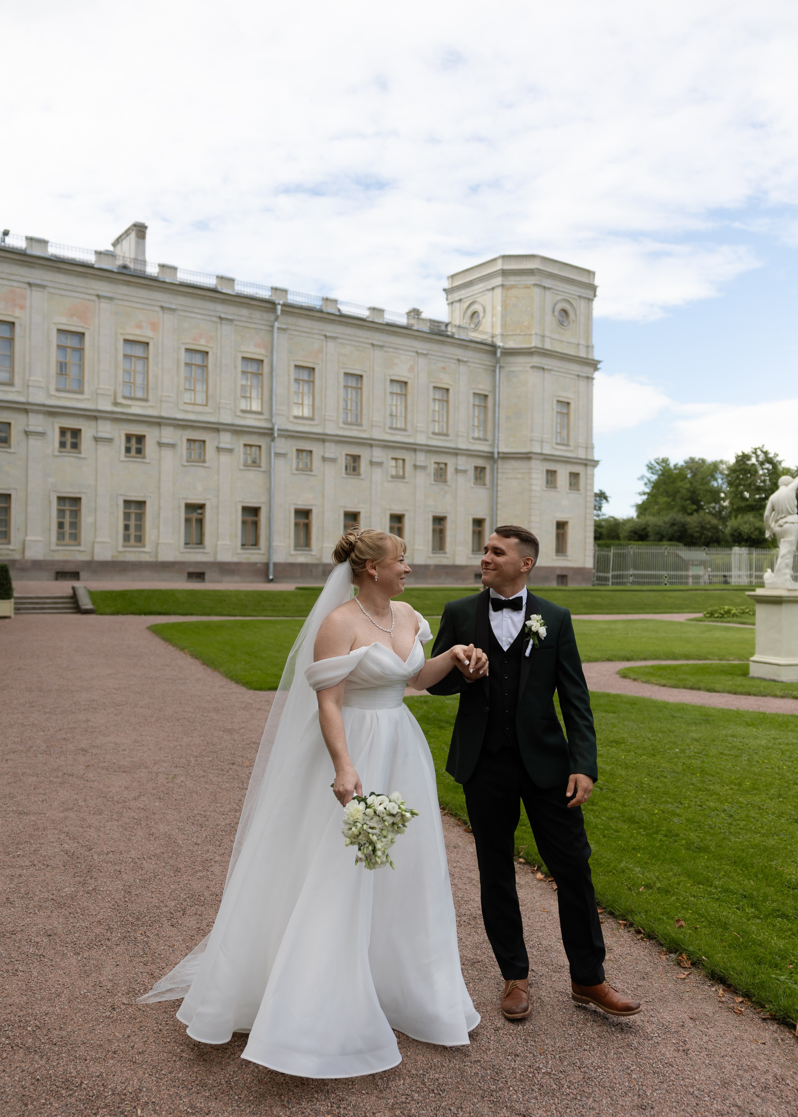 Любовь, которая выше, чем звезды…. Свадебный фотограф в Санкт — Петербурге и Ленинградской о