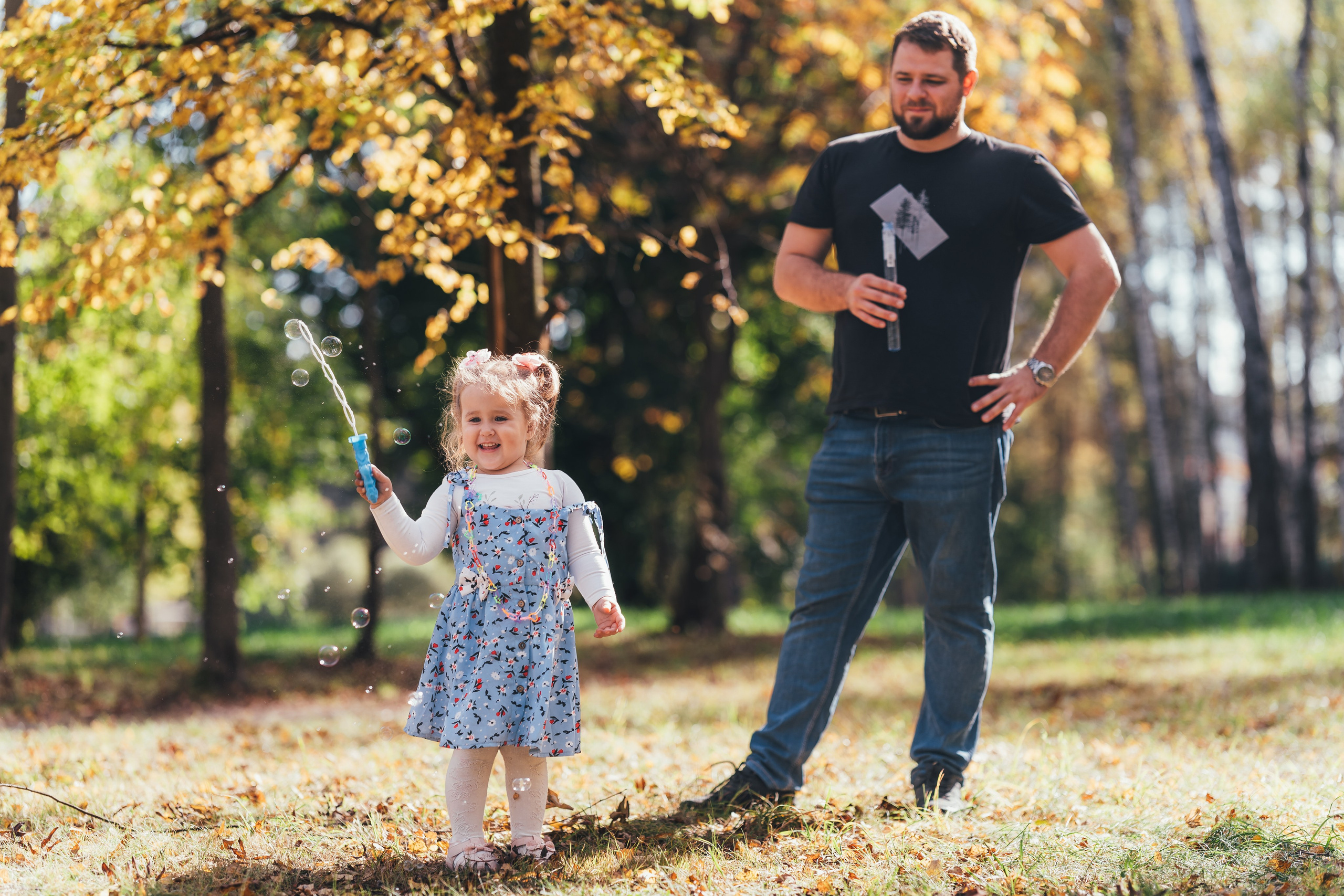 Денис с дочкой, Балашиха, парк Пехорка. Наталья Дукалова фотограф Щелково Королев Пушкино Москва Балашиха