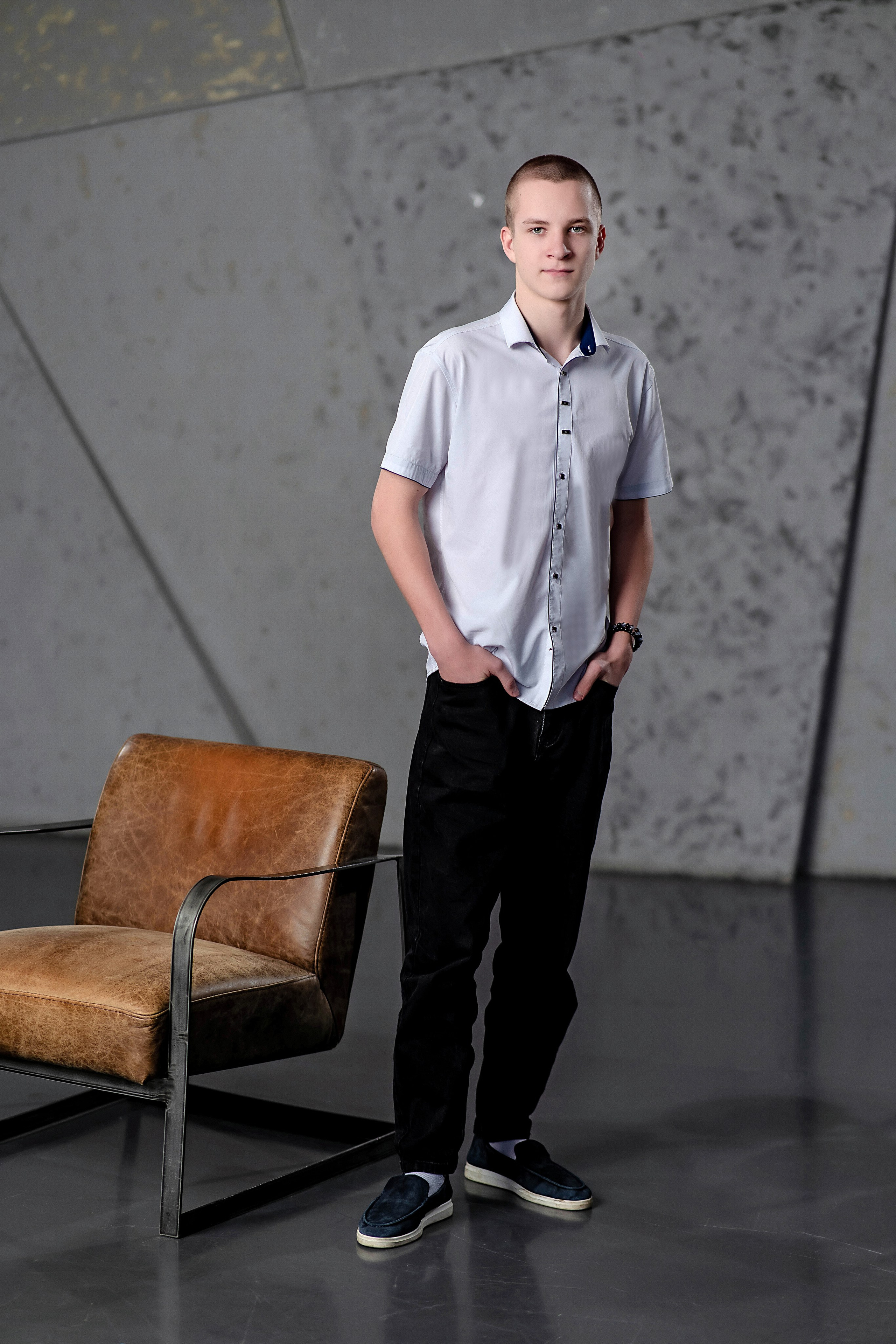 Выпускные (школьные) альбомы (книги) в Ростове-на-Дону. Современные Выпускные Альбомы в Ростове-на-Дону