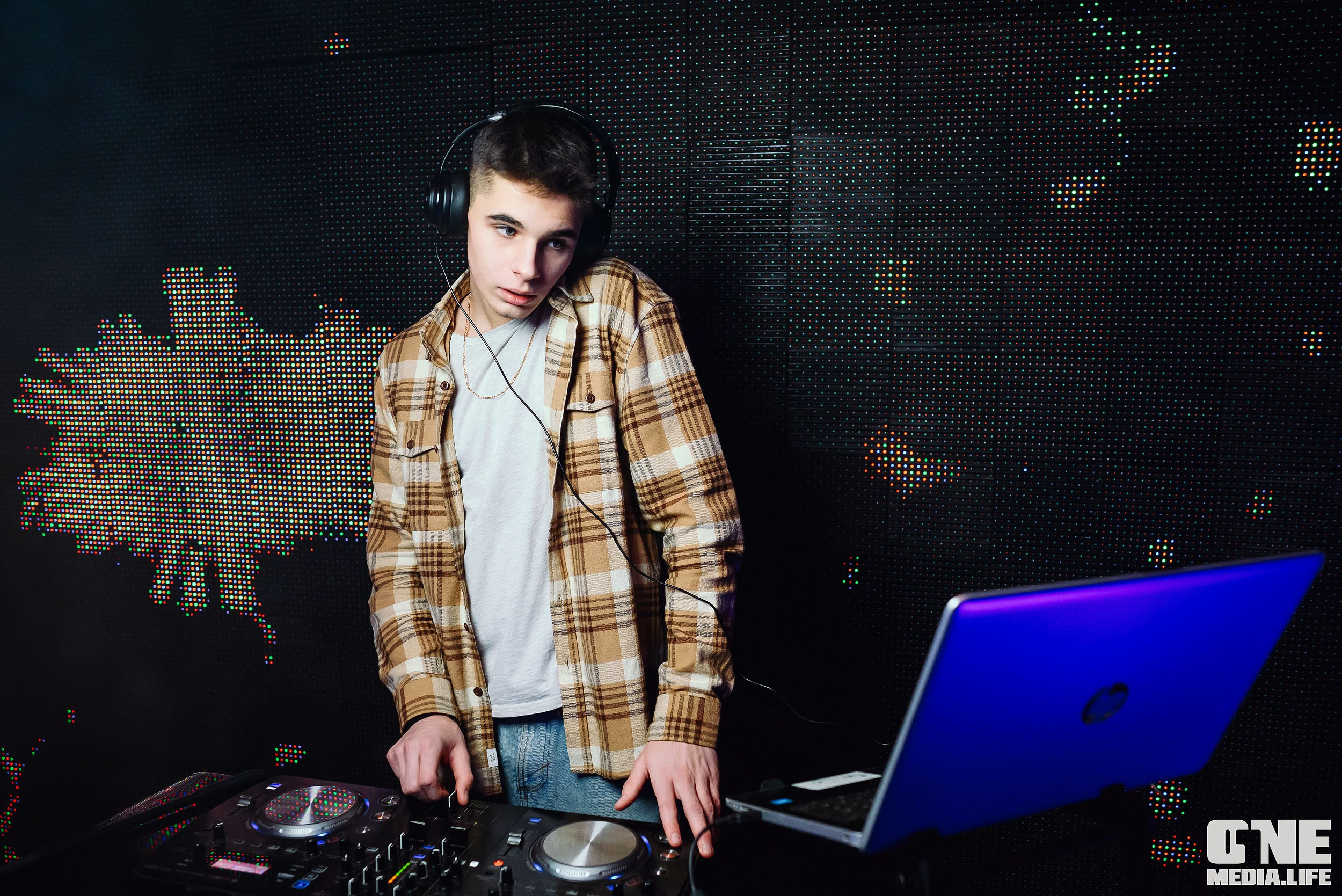 Фоторепортаж из РК Планета. One Media Life: фоторепортажи, фотоотчеты с мероприятий и заведений