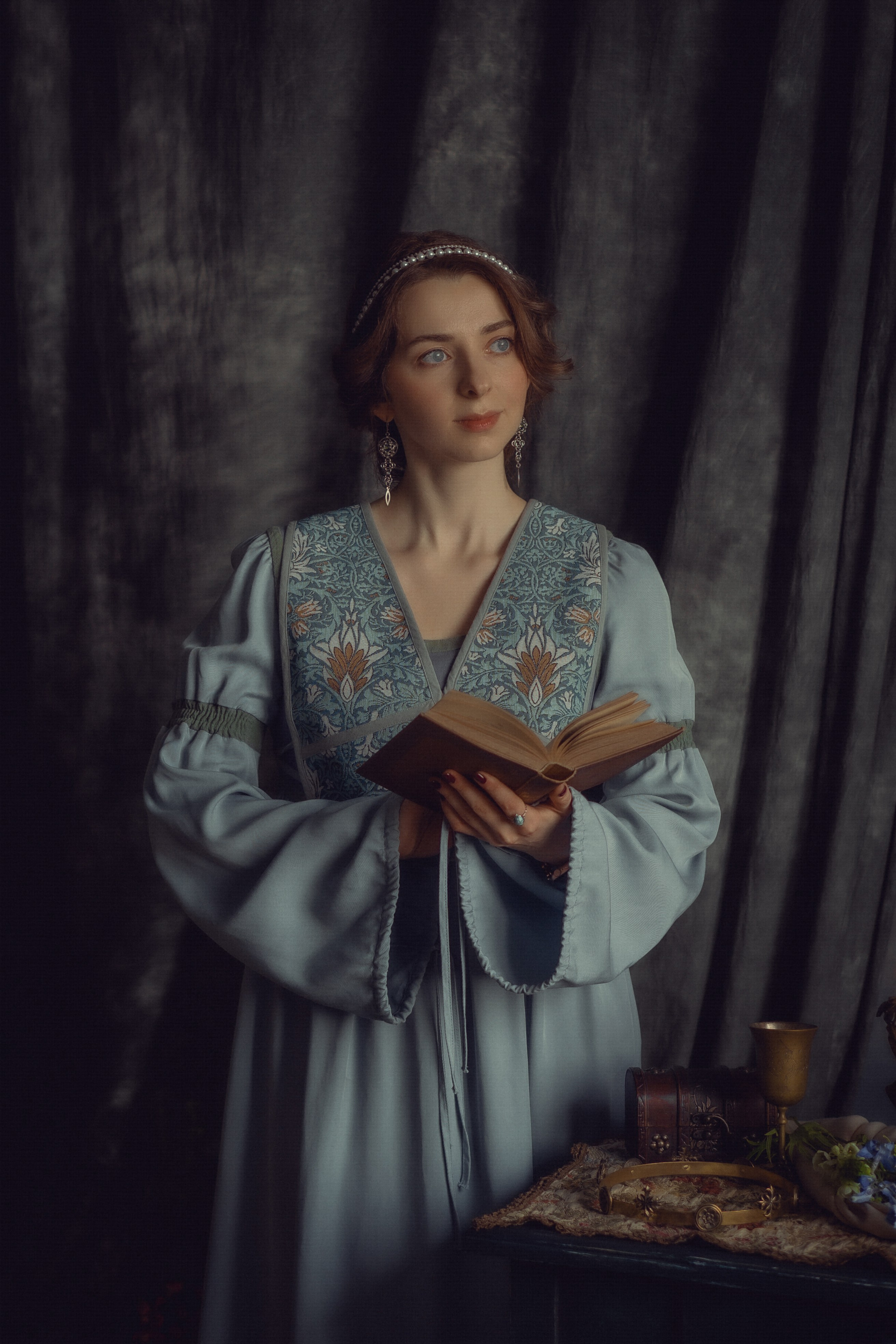 Фотосессия для бренда одежды «Red bow story». Художественный фотограф Салаева Алина