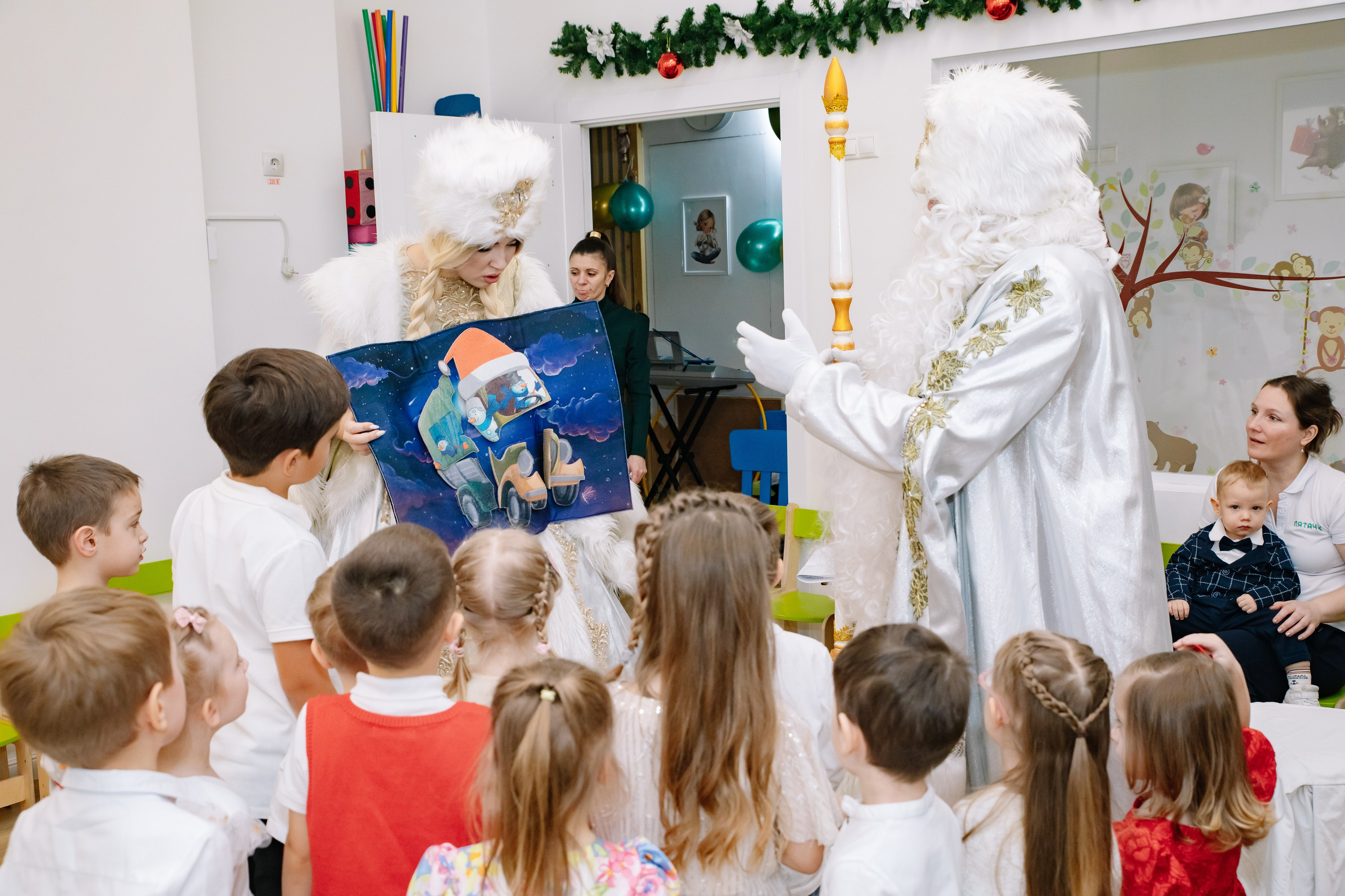 Новогодний утренник в саду Пятачок. Фотограф в Москве Яна Полосина