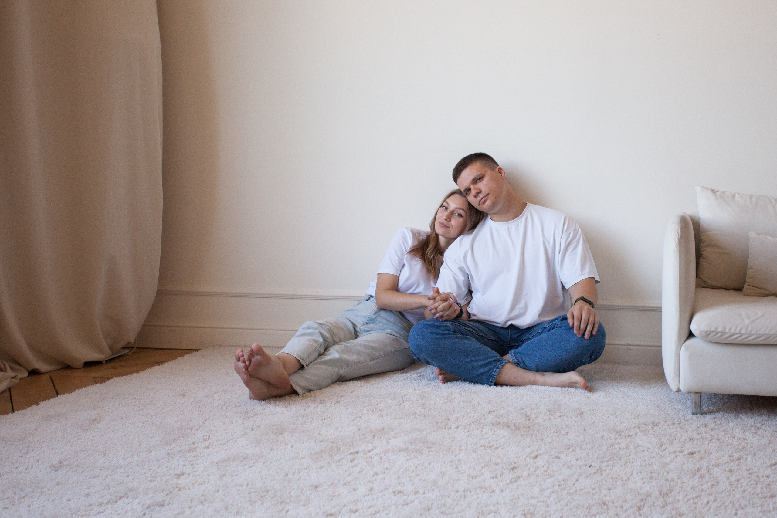 Женя и Кристина минимализм. Семейный и детский фотограф в Краснодаре Брусилова Марина