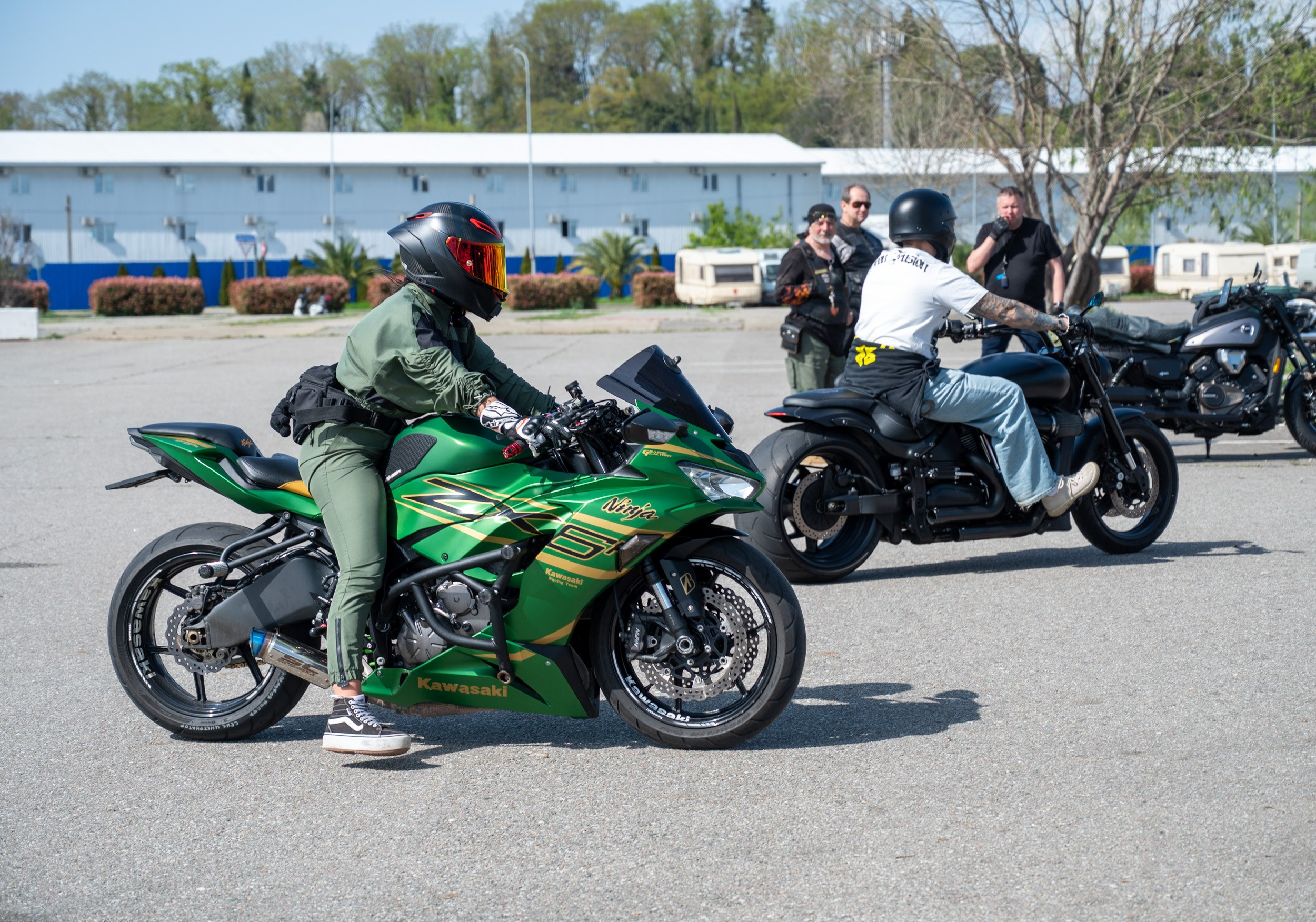 Bad girls sochi 29.03.2025. Фотографирую счастливых людей в Сочи