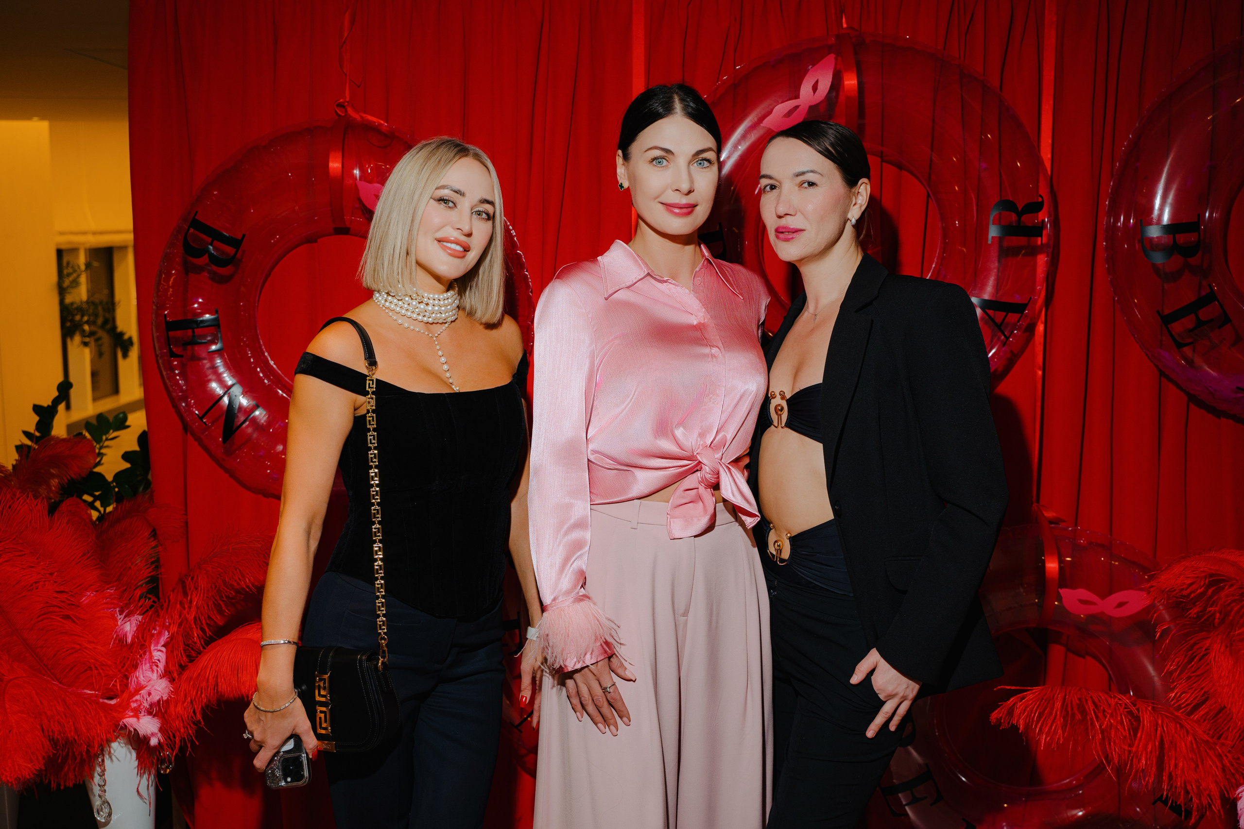 12 февраля (BENUAR Pool Party). BENUAR Restaurant