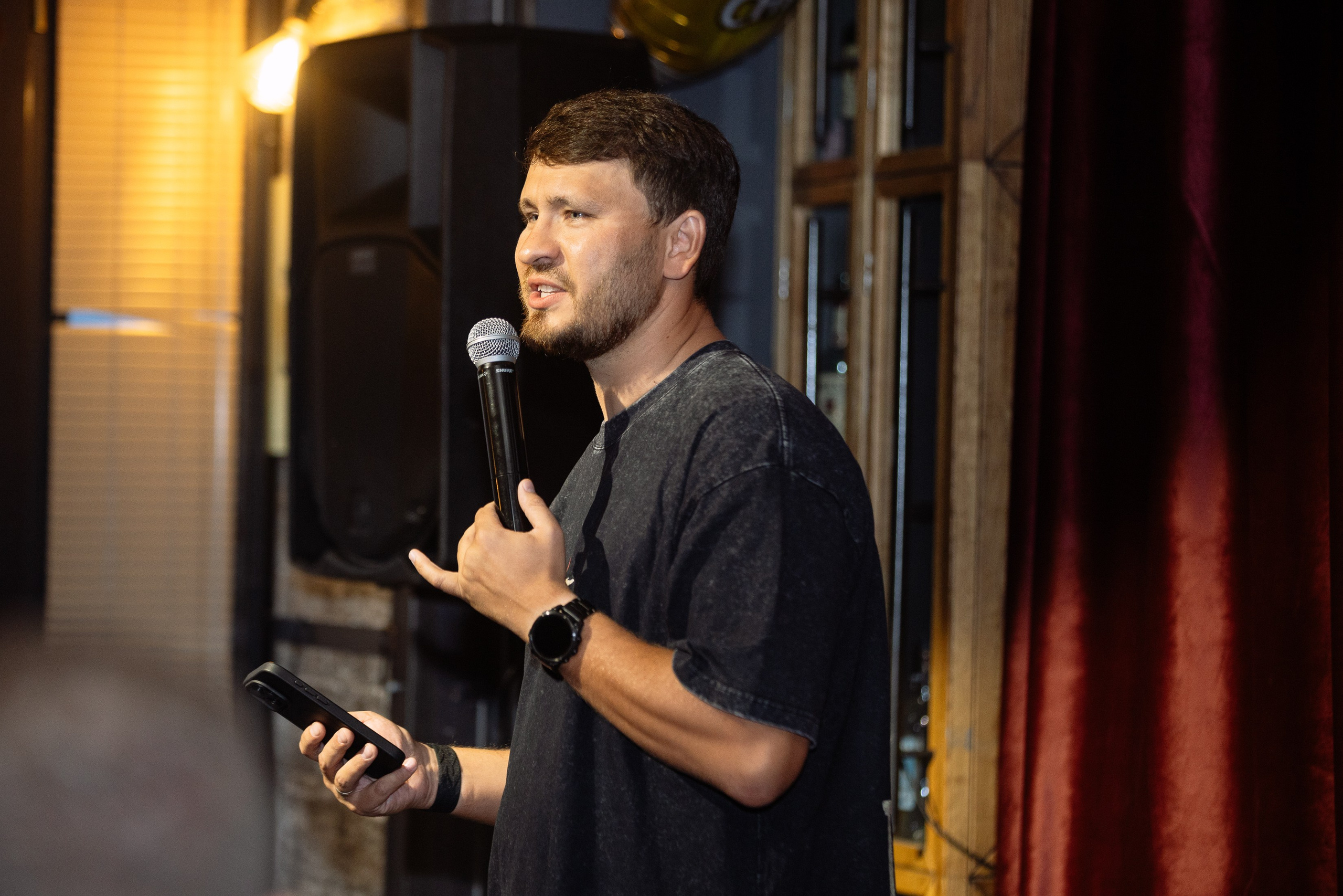 Др в стиле Standup. Фотограф Юлия Мальцева