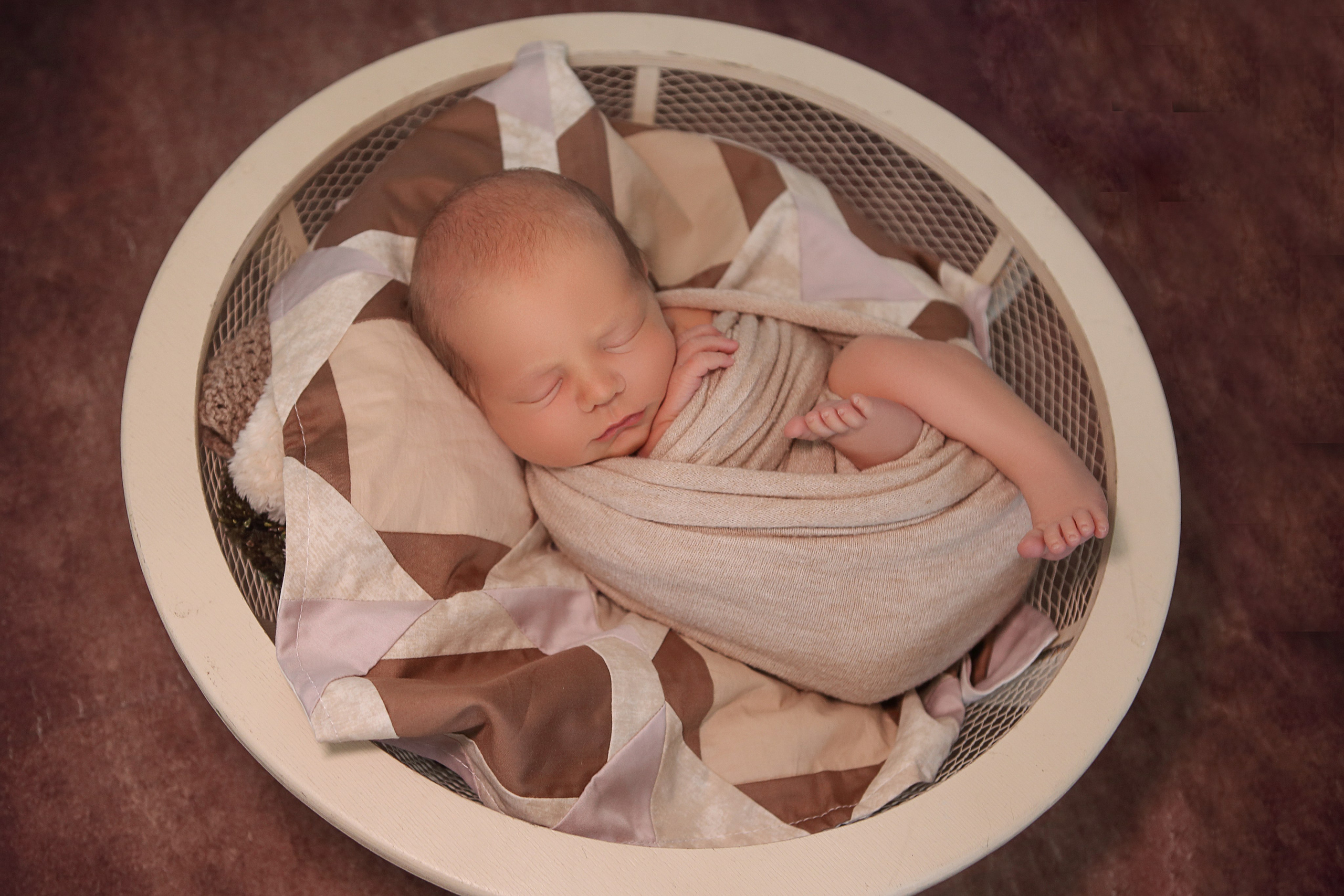 Фотосессия новорожденного, ньюборн фотосессия Ростов-на-Дону