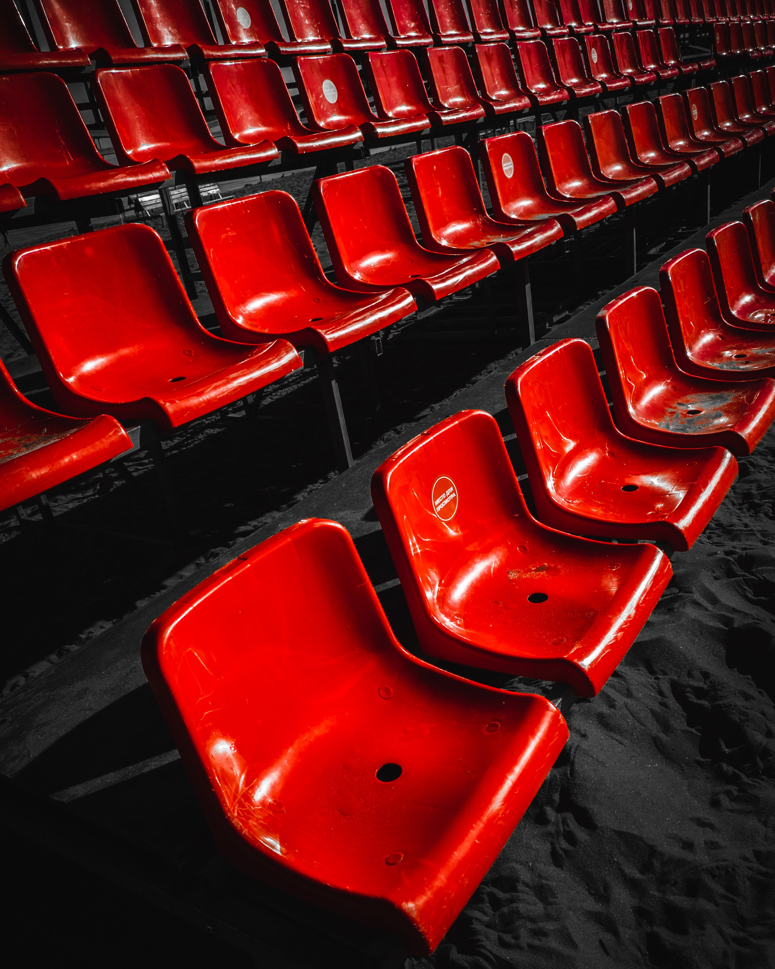 RED. Красный и точка. Олег Романов. Мастер фото по спорту