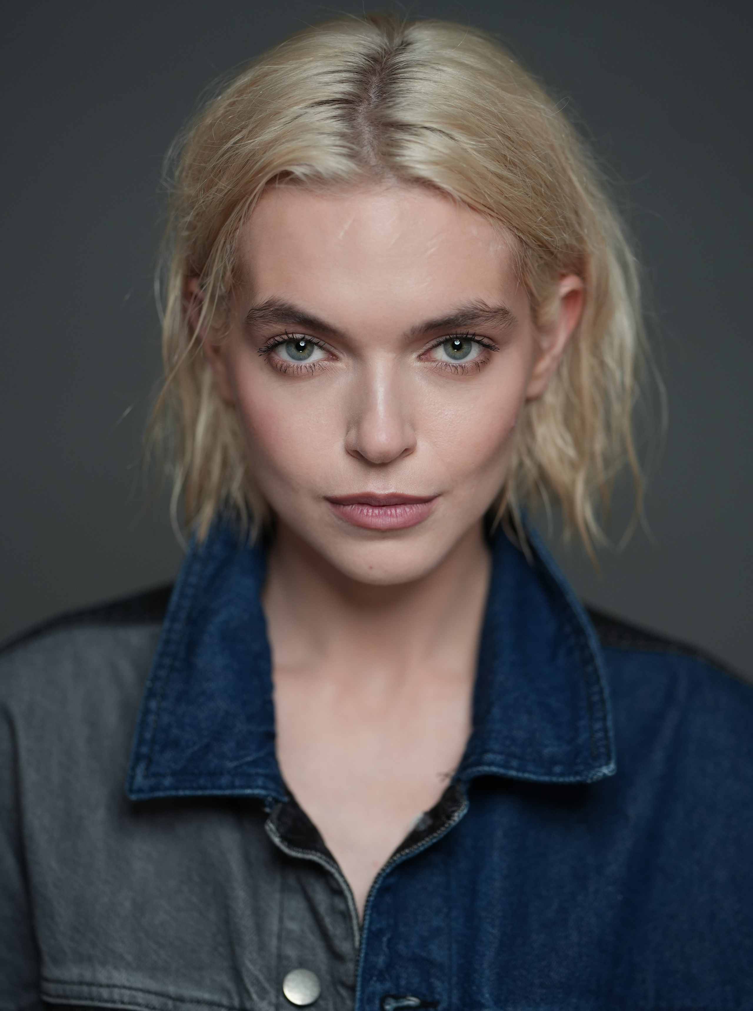 Актриса Юлия Гнедчик. Портретная съемка в Москве, студийный фотограф Игорь Фомин