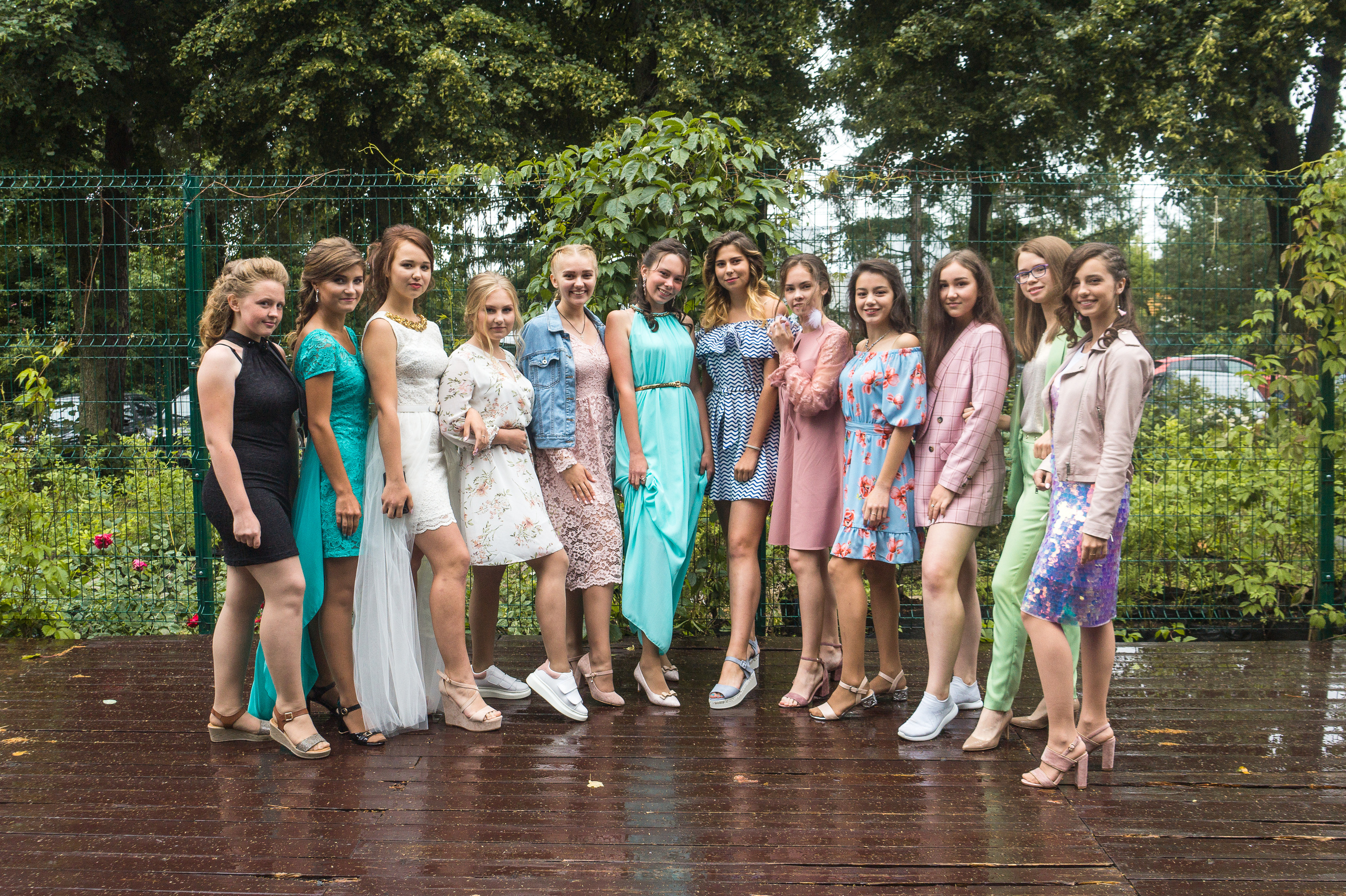 Фотосъемка в детском саду фотосъемка в школе Дипломы Выпускник Фотопла. Фотосъемка в детском саду и школе. Фотоальбомы и фотокниги ВЫПУСКНИК