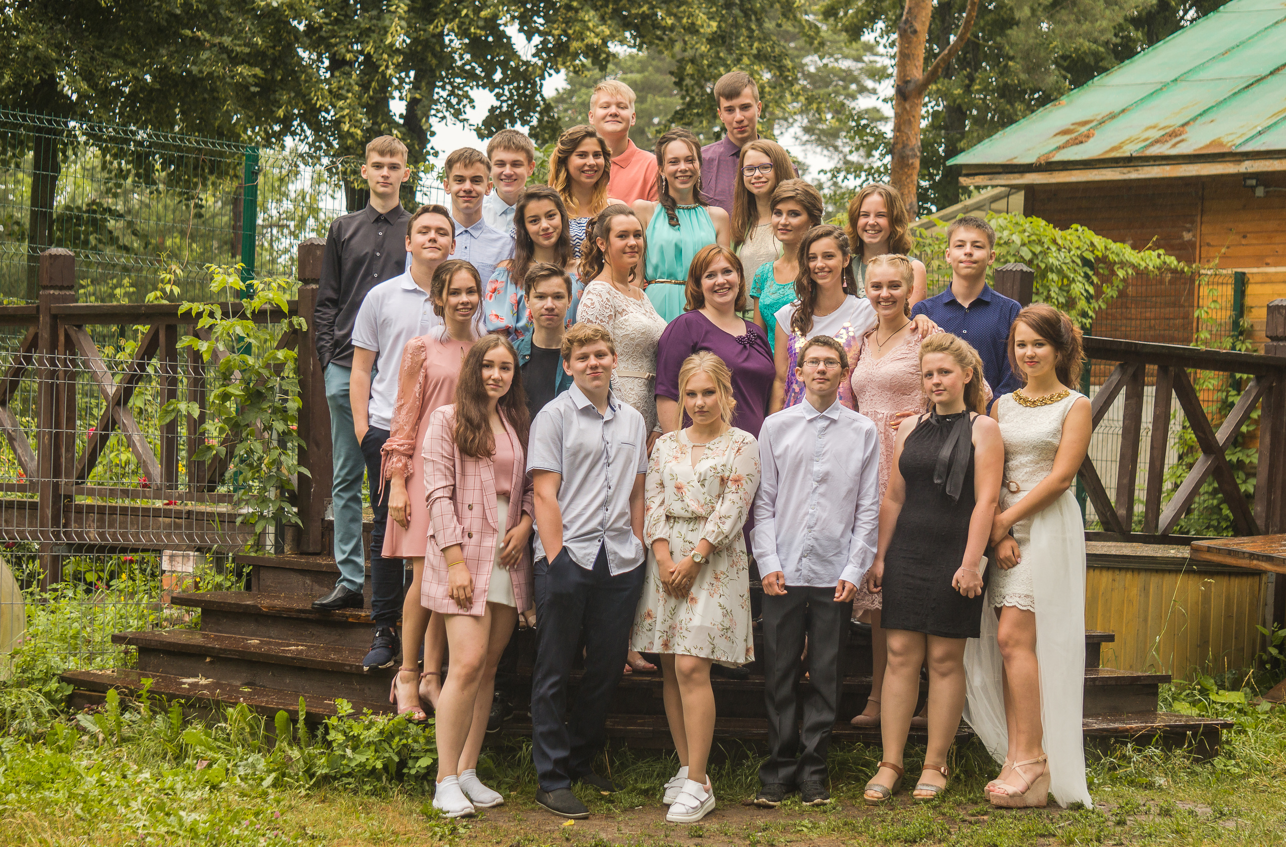 Фотосъемка в детском саду фотосъемка в школе Дипломы Выпускник Фотопла. Фотосъемка в детском саду и школе. Фотоальбомы и фотокниги ВЫПУСКНИК