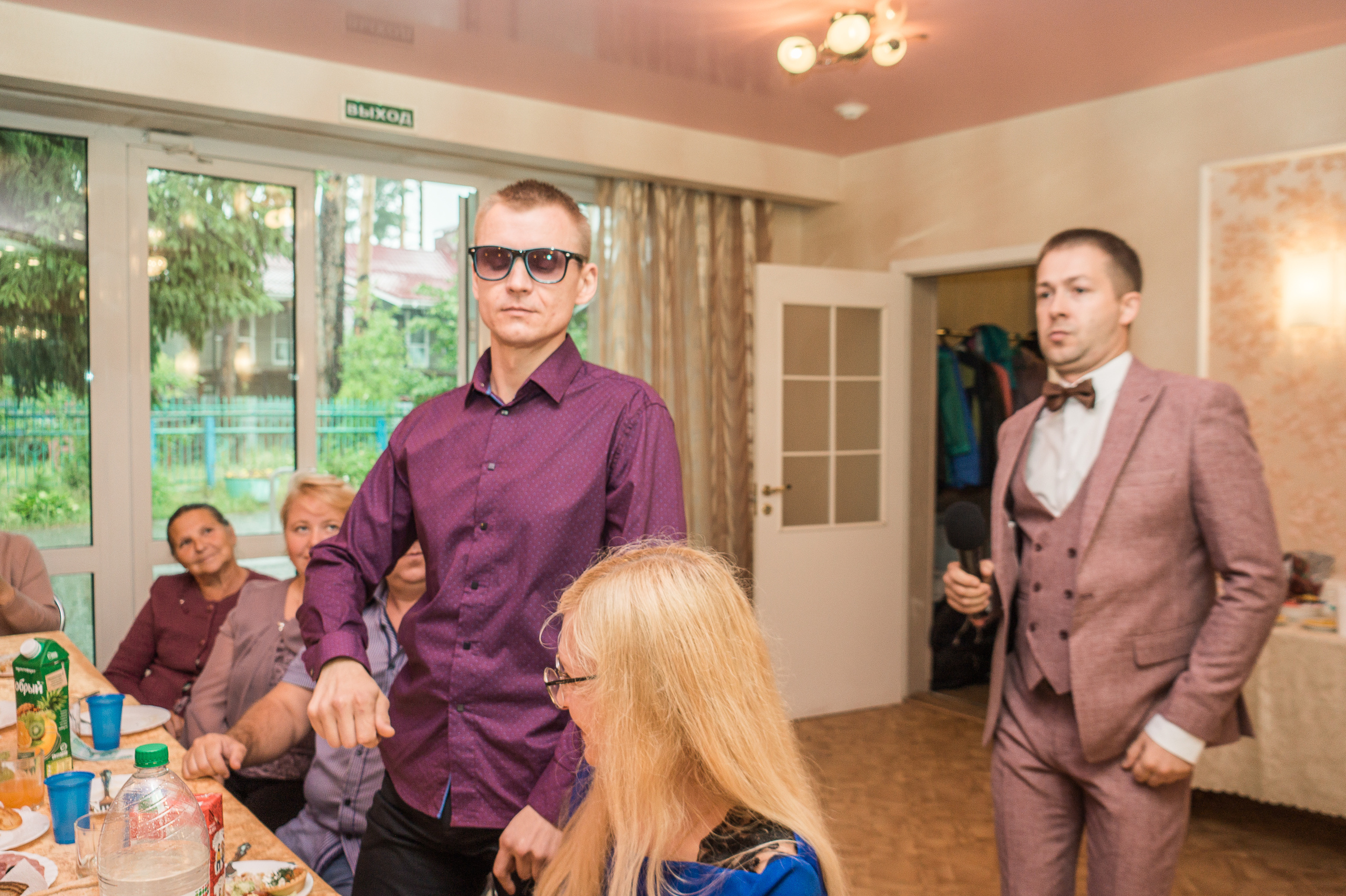 Фотосъемка в детском саду фотосъемка в школе Дипломы Выпускник Фотопла. Фотосъемка в детском саду и школе. Фотоальбомы и фотокниги ВЫПУСКНИК