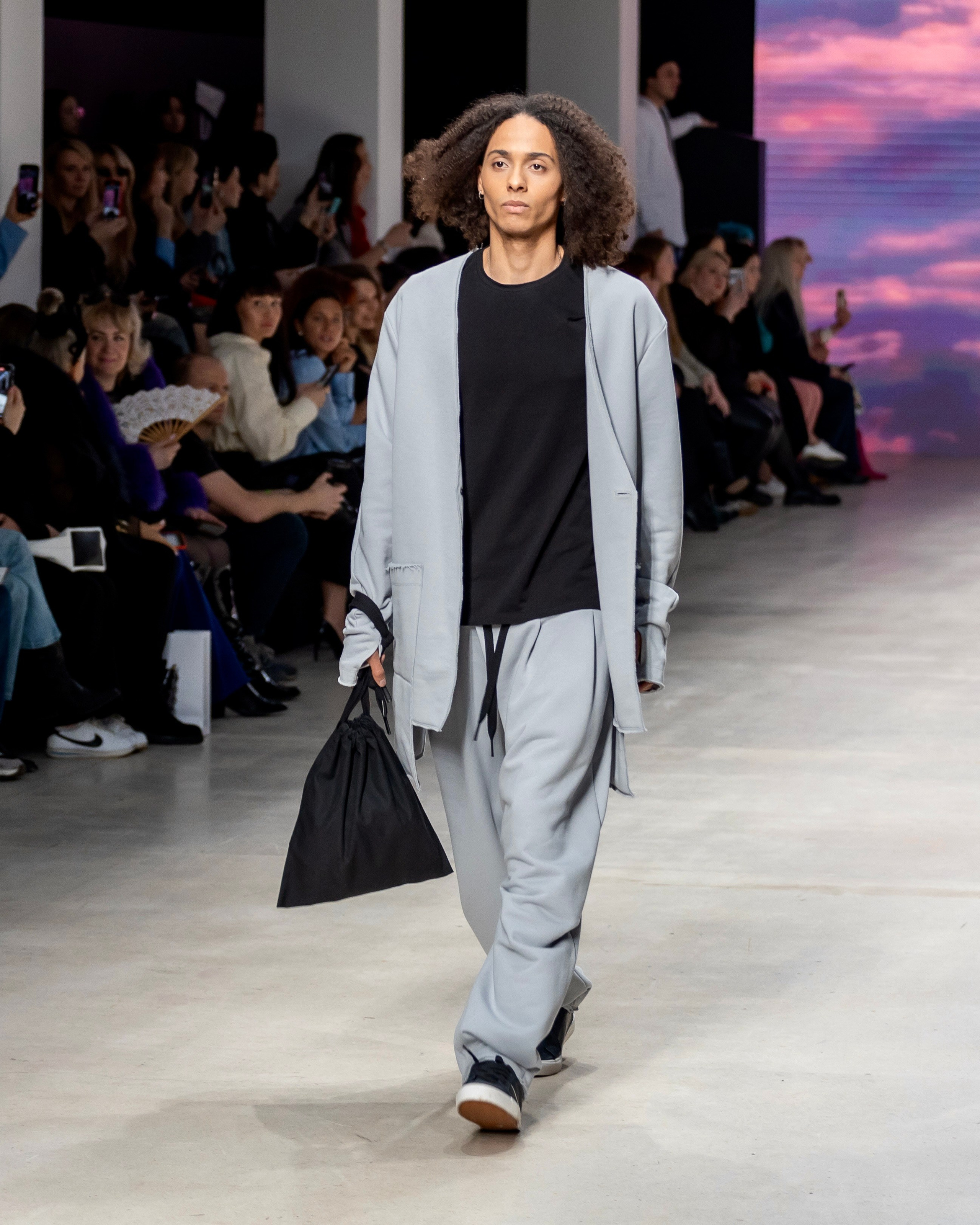 Показ коллекции Nelly Kruk (Нижний Новгород): Московская неделя моды 15 марта 2025. Фотосессии и репортаж — Фотограф в Москве — Рина Серёгина